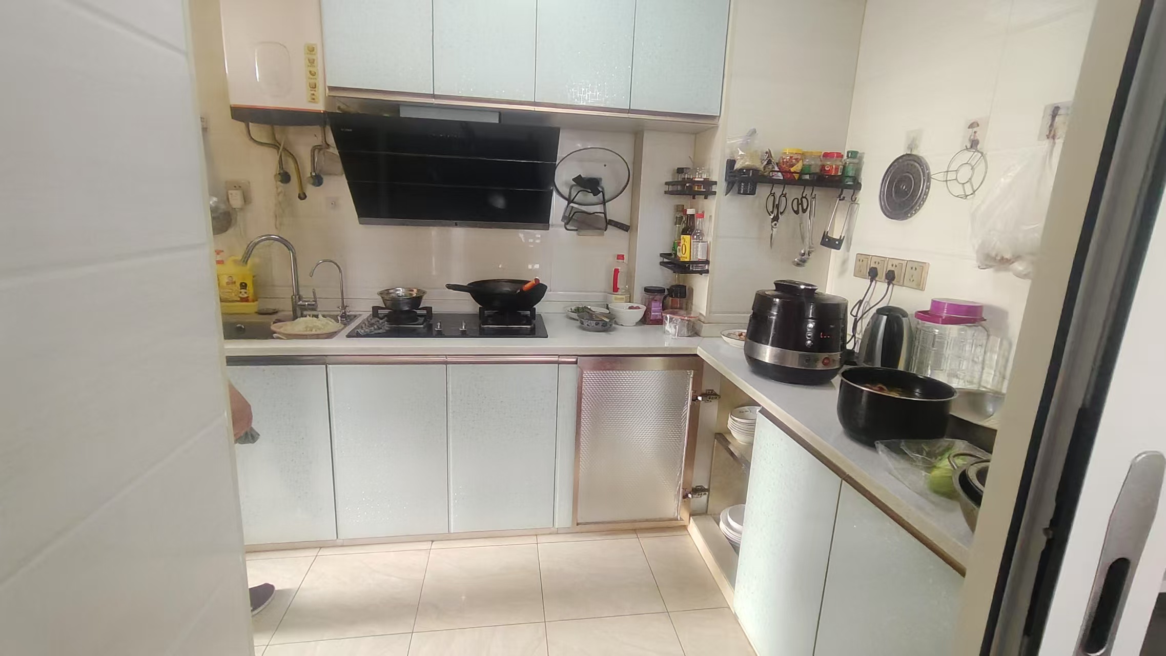 东部美的城 3室2厅2卫 63.8万 东部美的城 3室2厅2卫 63.8万室内图