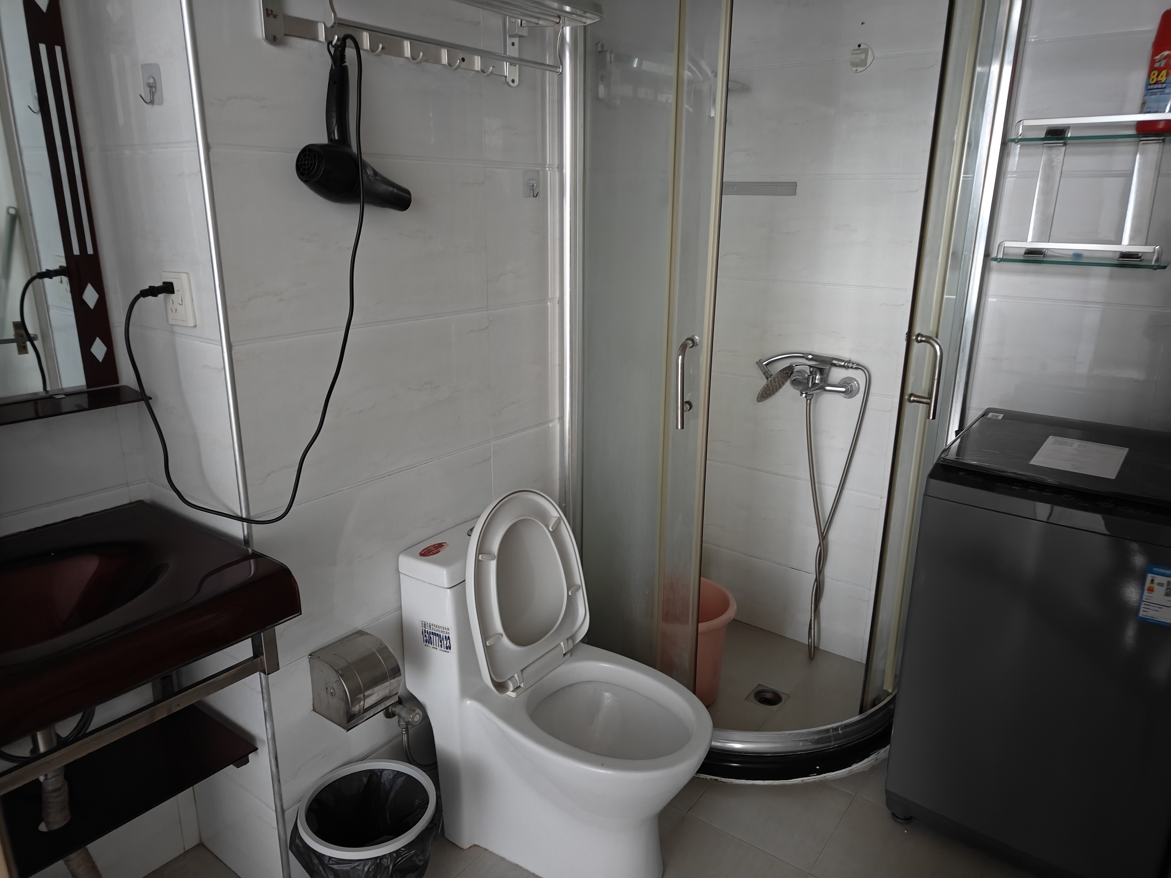 金城新正华 2室1厅1卫 1400.0元/月 金城新正华 2室1厅1卫 1400.0元/月室内图