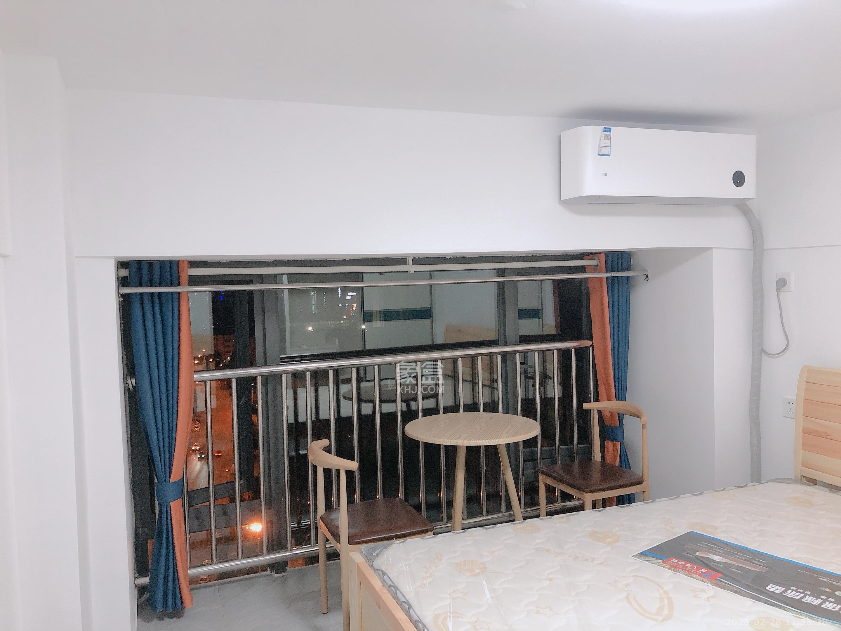 龙湖湘江星座(祺鑫星座公寓) 1室1厅2卫 1200.0元/月 龙湖湘江星座(祺鑫星座公寓) 1室1厅2卫 1200.0元/月室内图