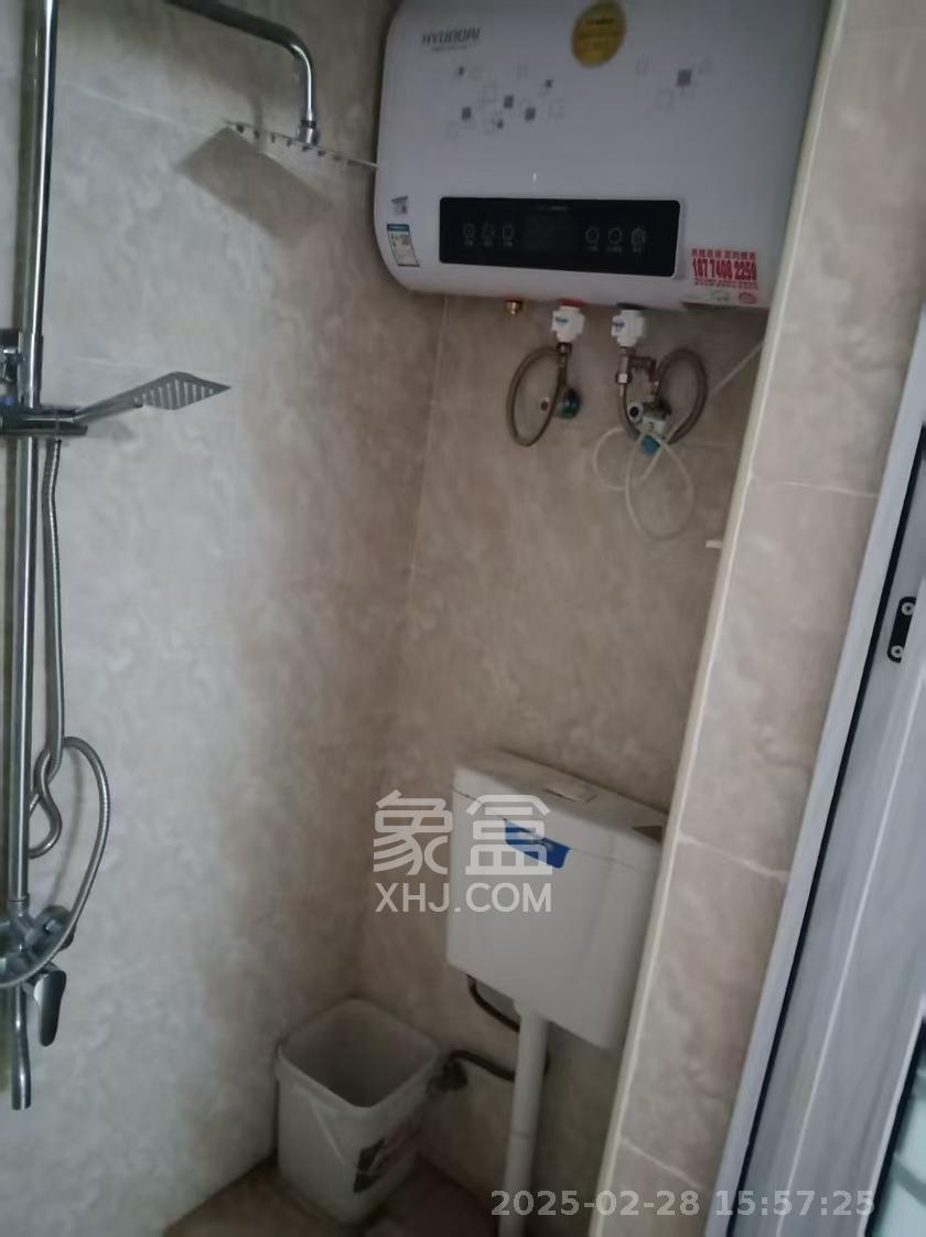 嘉顺苑  1室1厅1卫   1600.00元/月室内图
