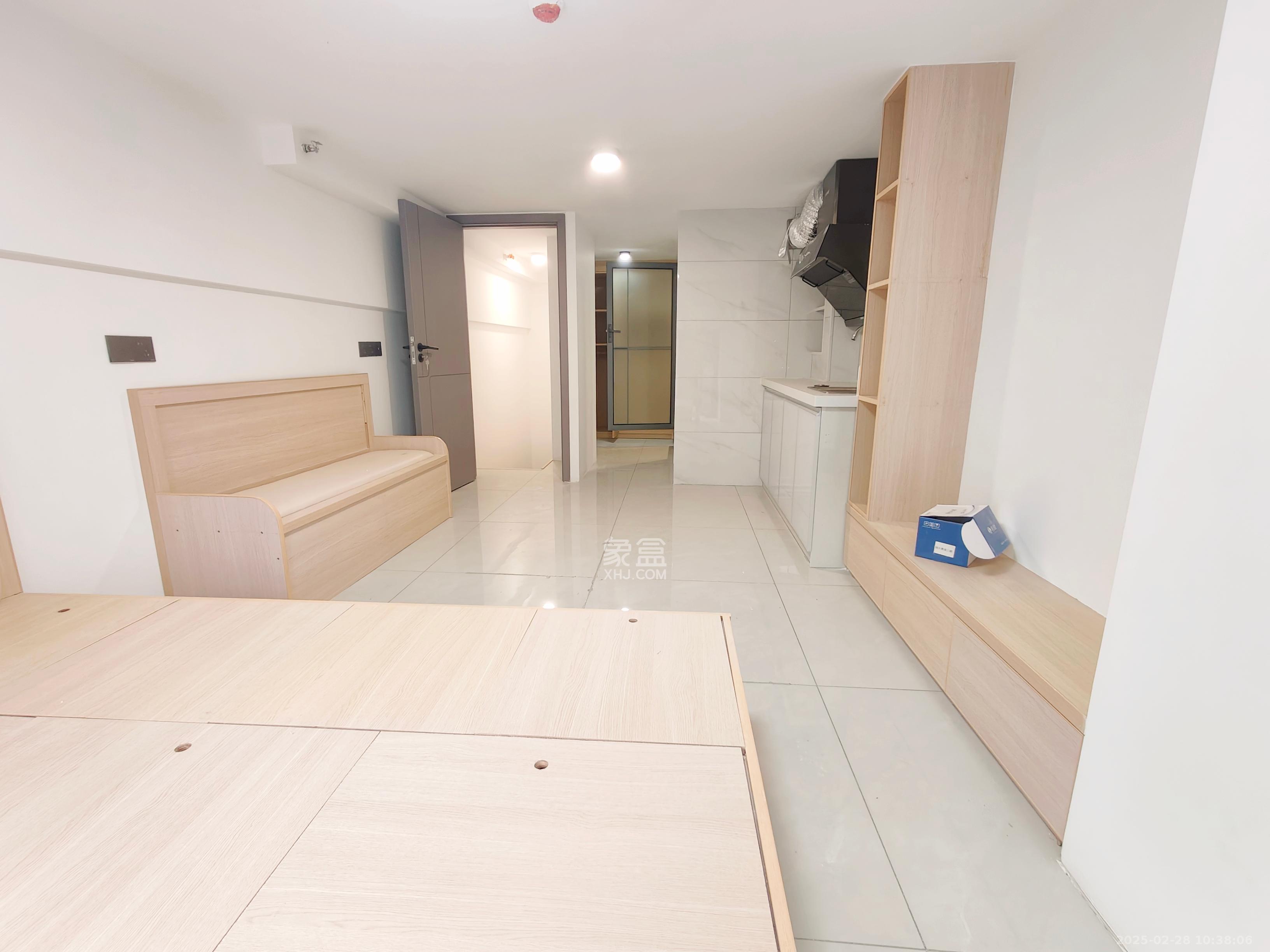 佳兆业云顶都汇 2室1厅2卫 1700.0元/月 佳兆业云顶都汇 2室1厅2卫 1700.0元/月室内图