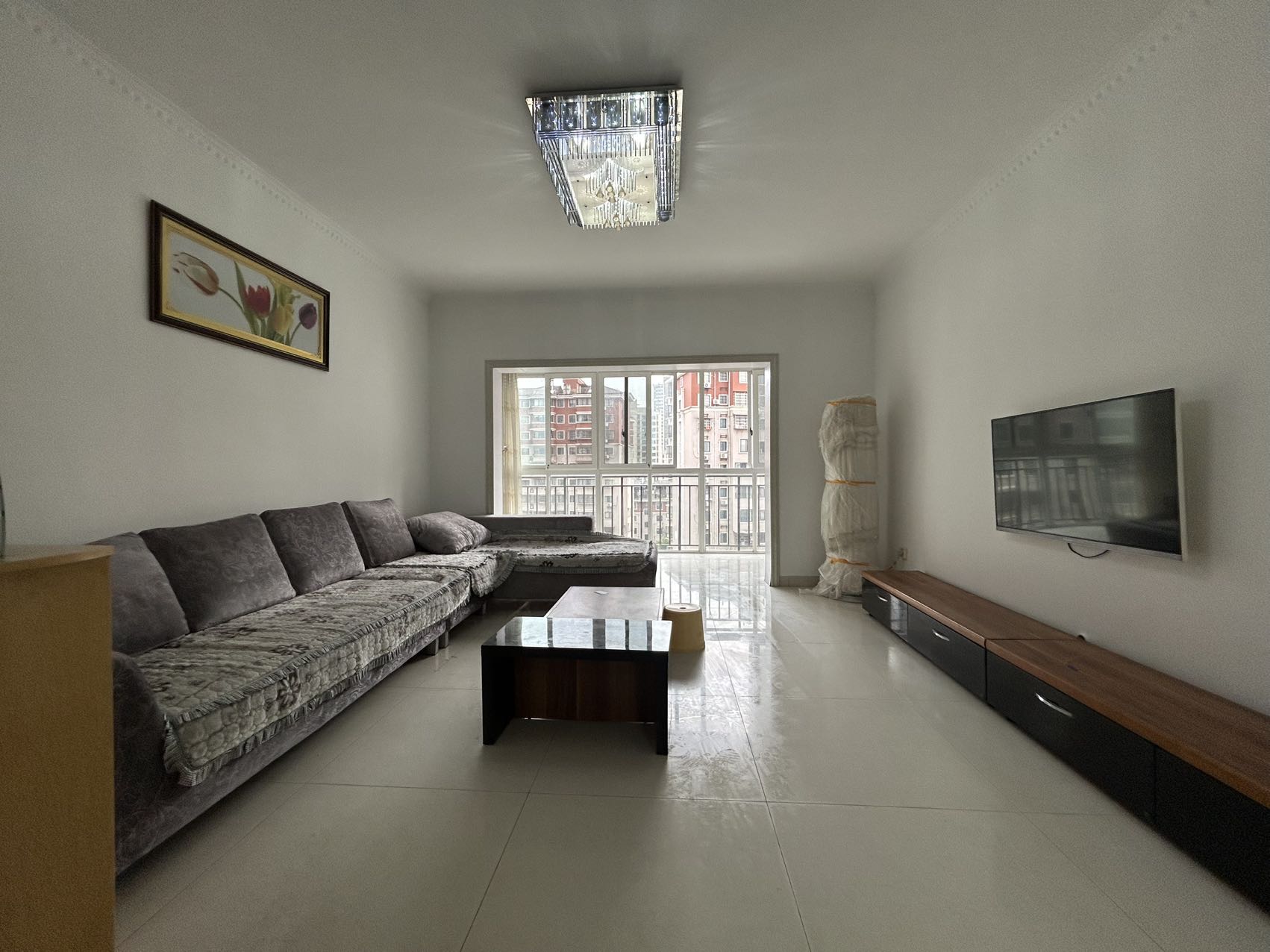 上城世家 3室2厅2卫 1800.0元/月 上城世家 3室2厅2卫 1800.0元/月室内图