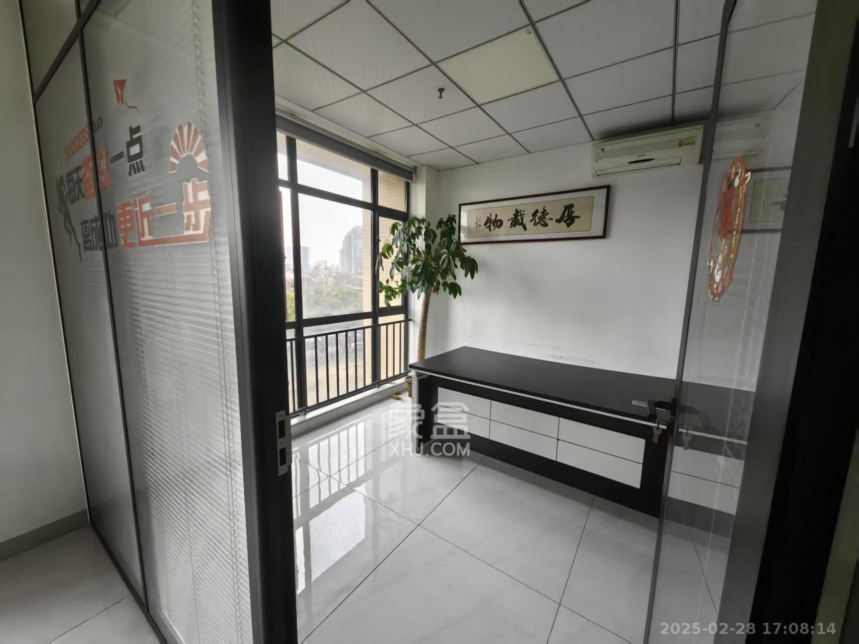 叠彩兰亭  1室1厅1卫   6000.00元/月室内图