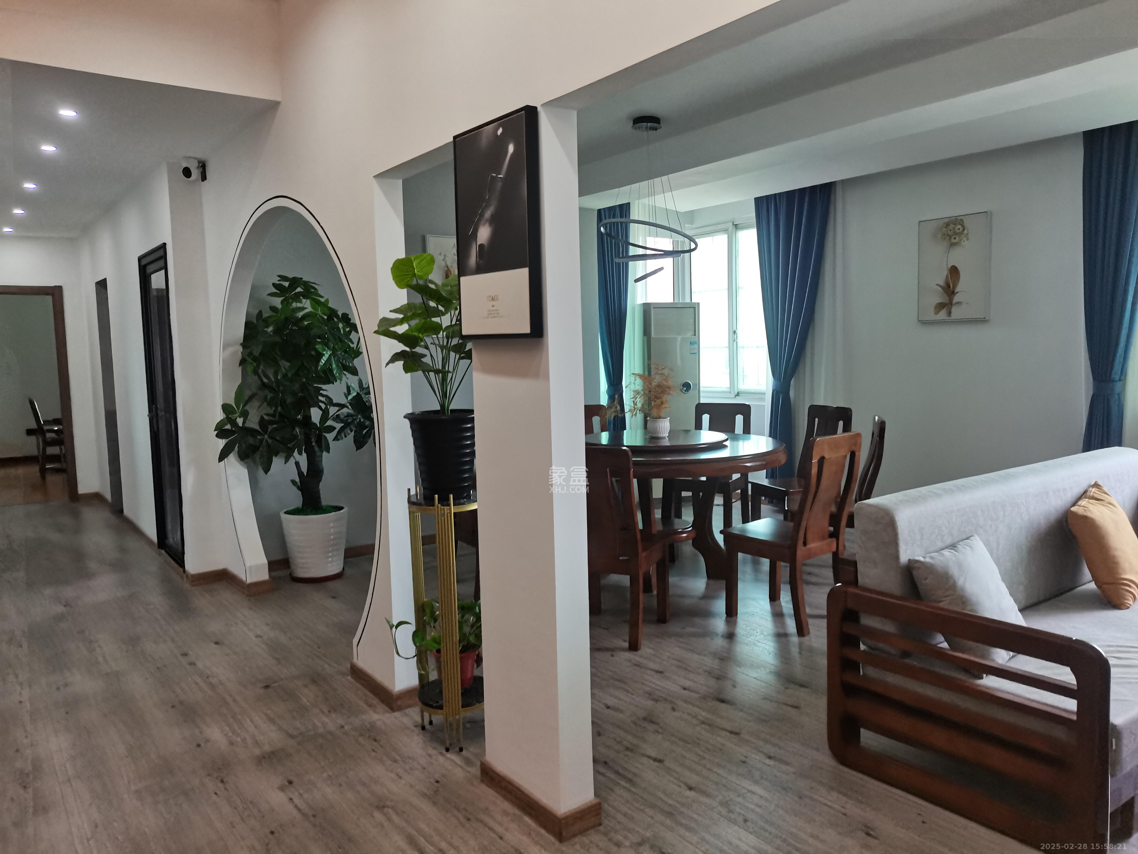 迎宾大厦 5室2厅2卫 6200.0元/月 迎宾大厦 5室2厅2卫 6200.0元/月室内图