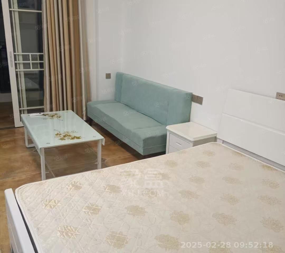 东方时代广场 1室1厅1卫 1100.0元/月 东方时代广场 1室1厅1卫 1100.0元/月室内图