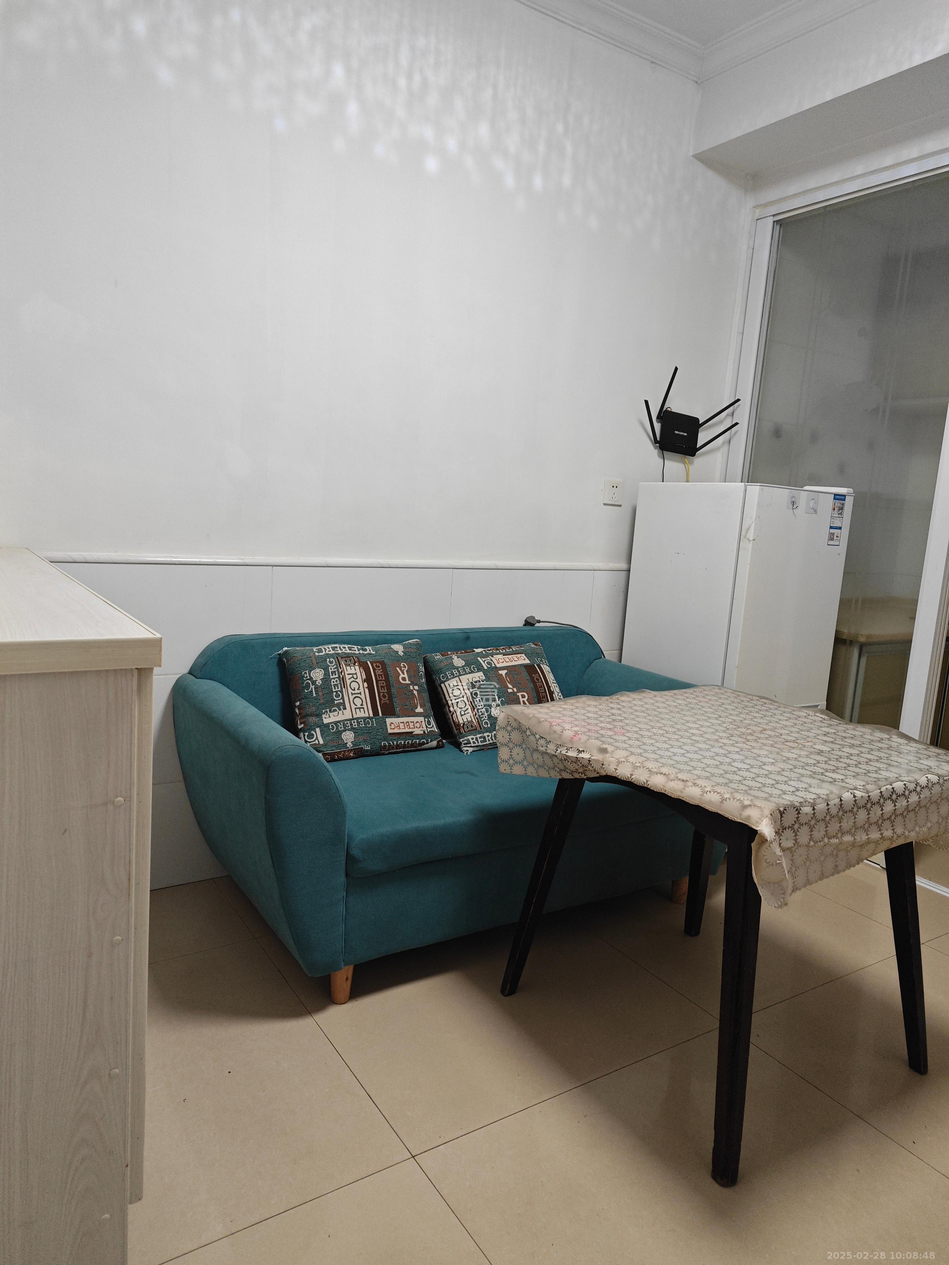 和康园小区 1室1厅1卫 900.0元/月 和康园小区 1室1厅1卫 900.0元/月室内图