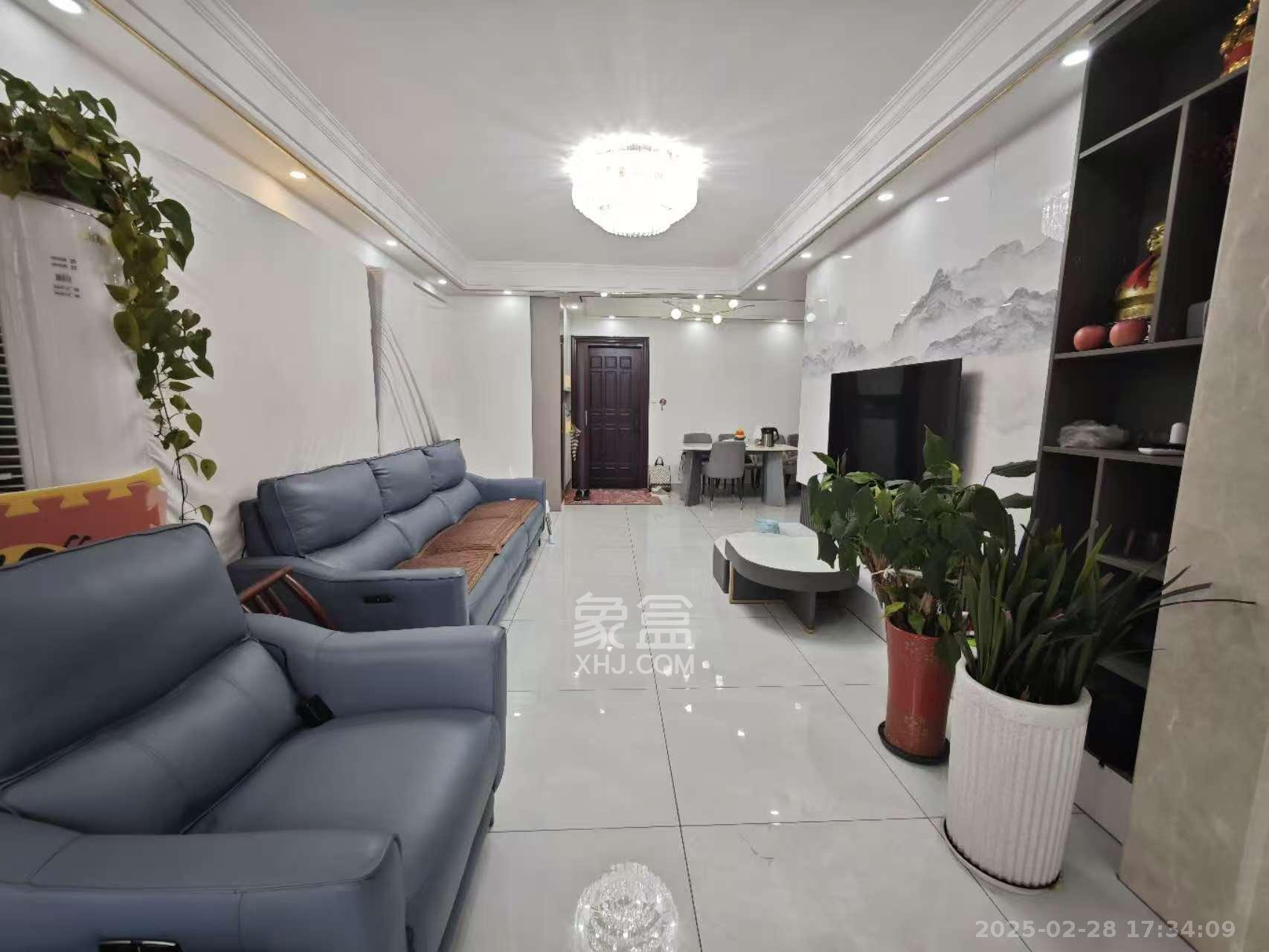 恒大御景天下城四期  3室2厅1卫    2800.0元/月 恒大御景天下城四期  3室2厅1卫    2800.0元/月室内图