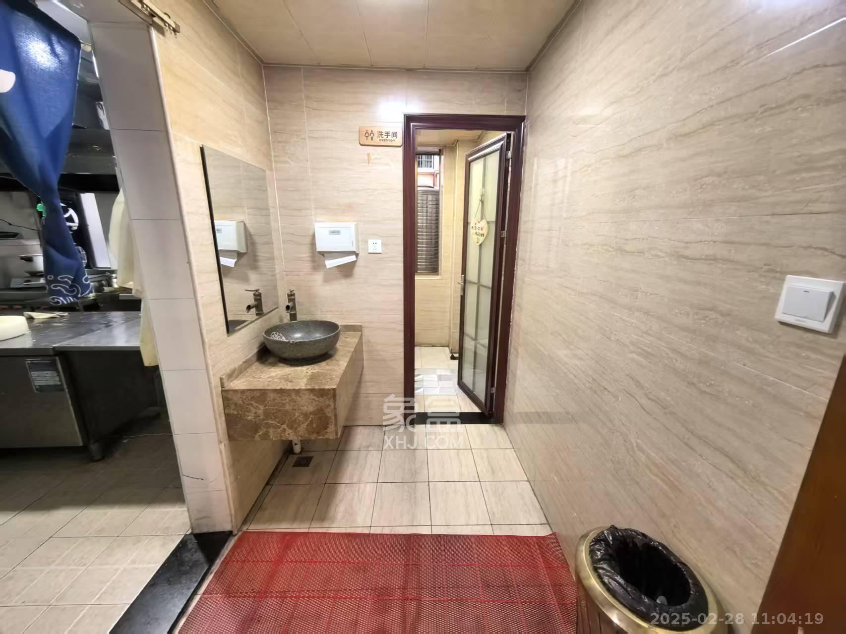 马王堆陶瓷建材新城 3室2厅1卫 4000.0元/月 马王堆陶瓷建材新城 3室2厅1卫 4000.0元/月室内图