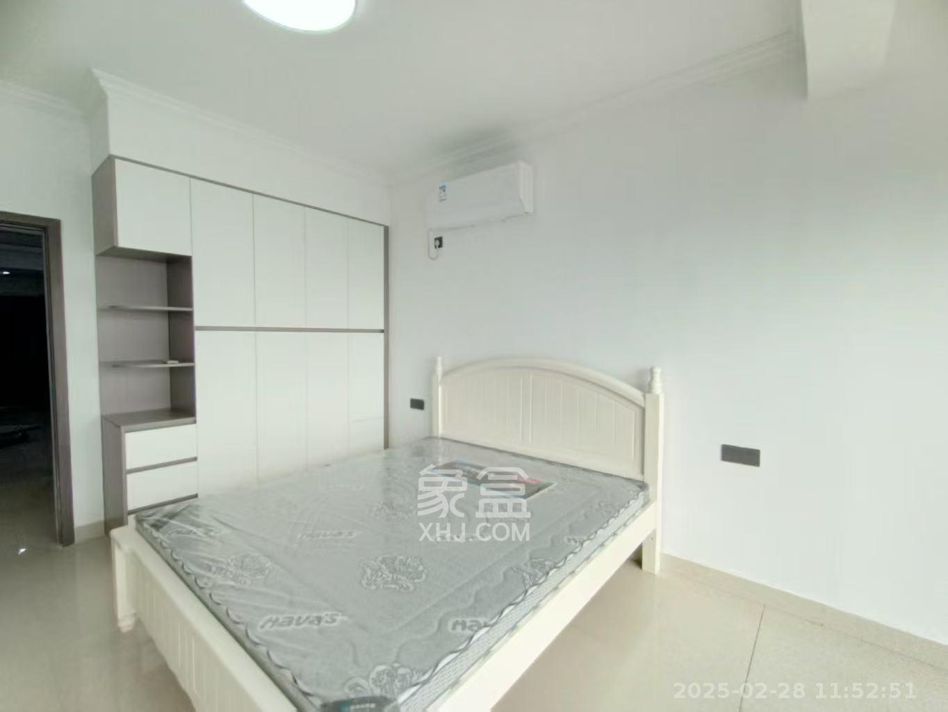 建鑫二期 1室1厅1卫 1300.0元/月 建鑫二期 1室1厅1卫 1300.0元/月室内图