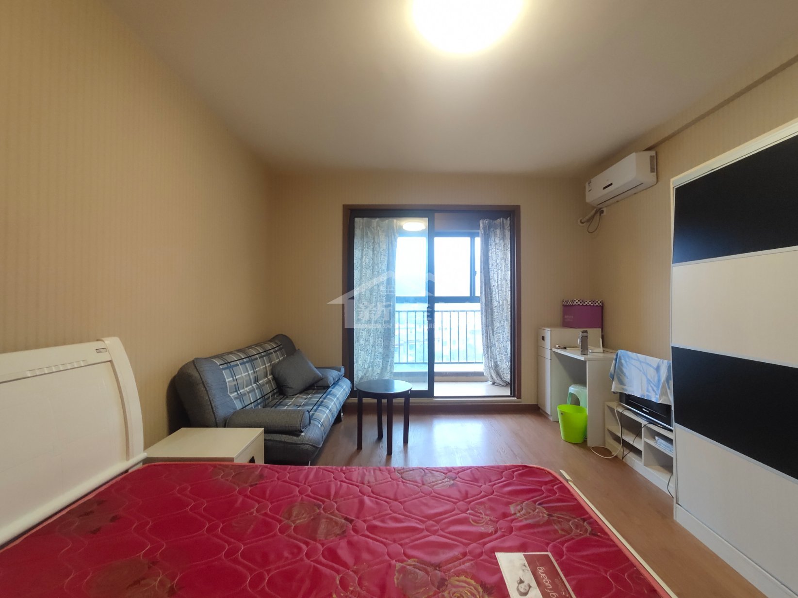 蓝色港湾 1室1厅1卫 900.0元/月 蓝色港湾 1室1厅1卫 900.0元/月室内图