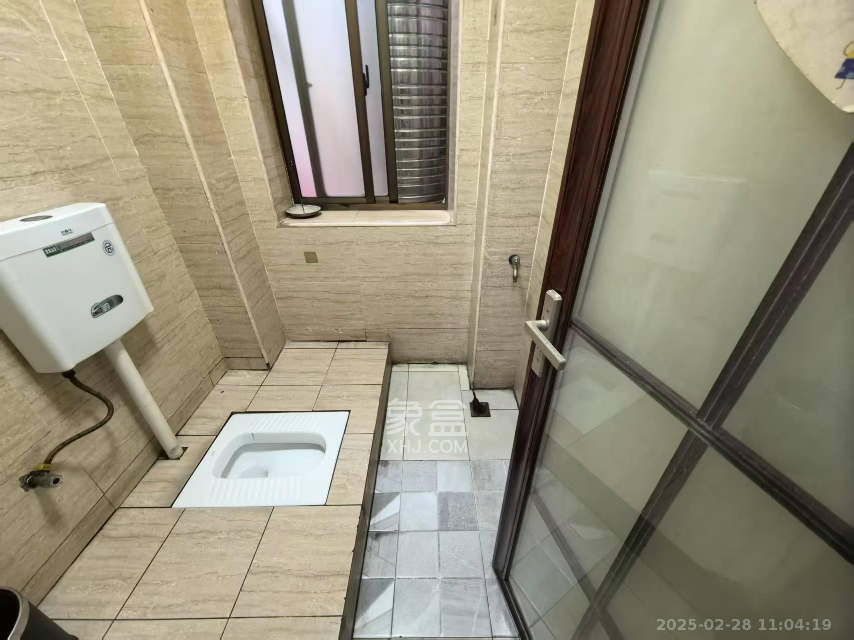 马王堆陶瓷建材新城 3室2厅1卫 4000.0元/月 马王堆陶瓷建材新城 3室2厅1卫 4000.0元/月室内图