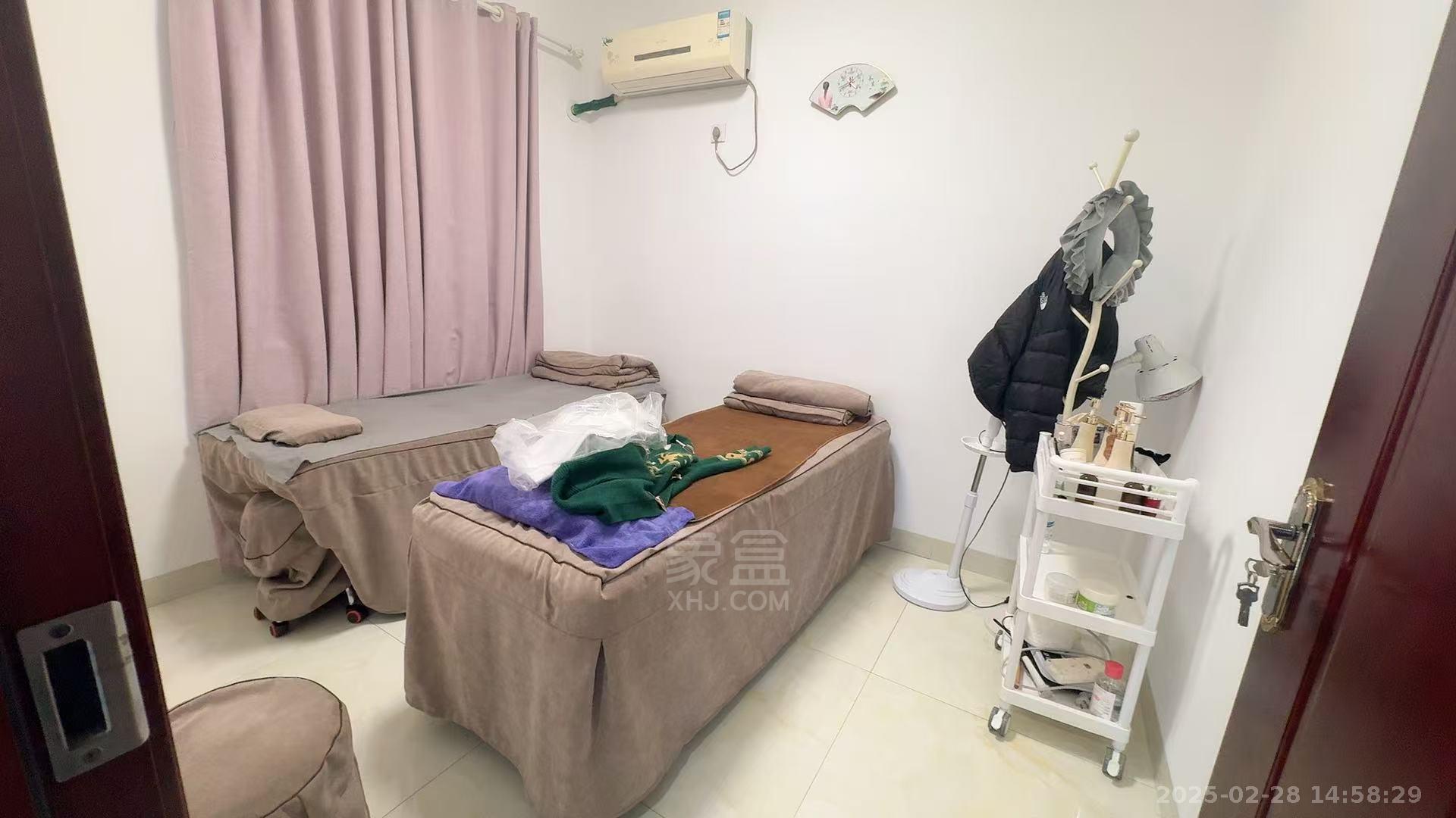 庐山春天 2室2厅1卫 1900.0元/月 庐山春天 2室2厅1卫 1900.0元/月室内图