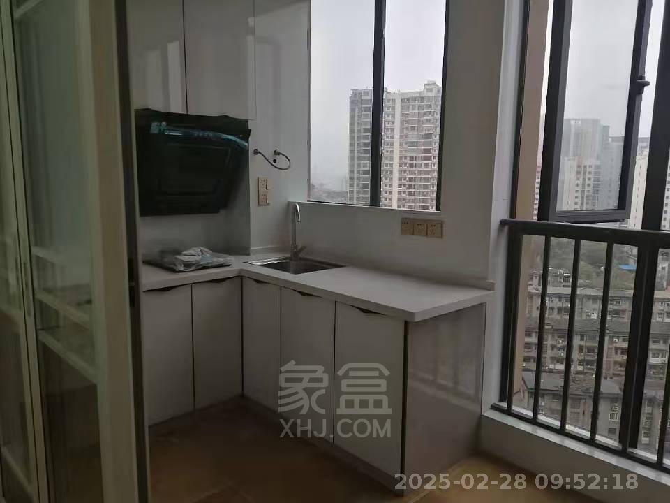 东方时代广场 1室1厅1卫 1100.0元/月 东方时代广场 1室1厅1卫 1100.0元/月室内图