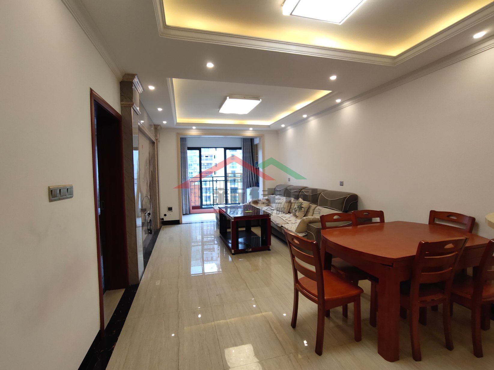 高盛澧园三期 2室2厅1卫 2000.0元/月 高盛澧园三期 2室2厅1卫 2000.0元/月室内图