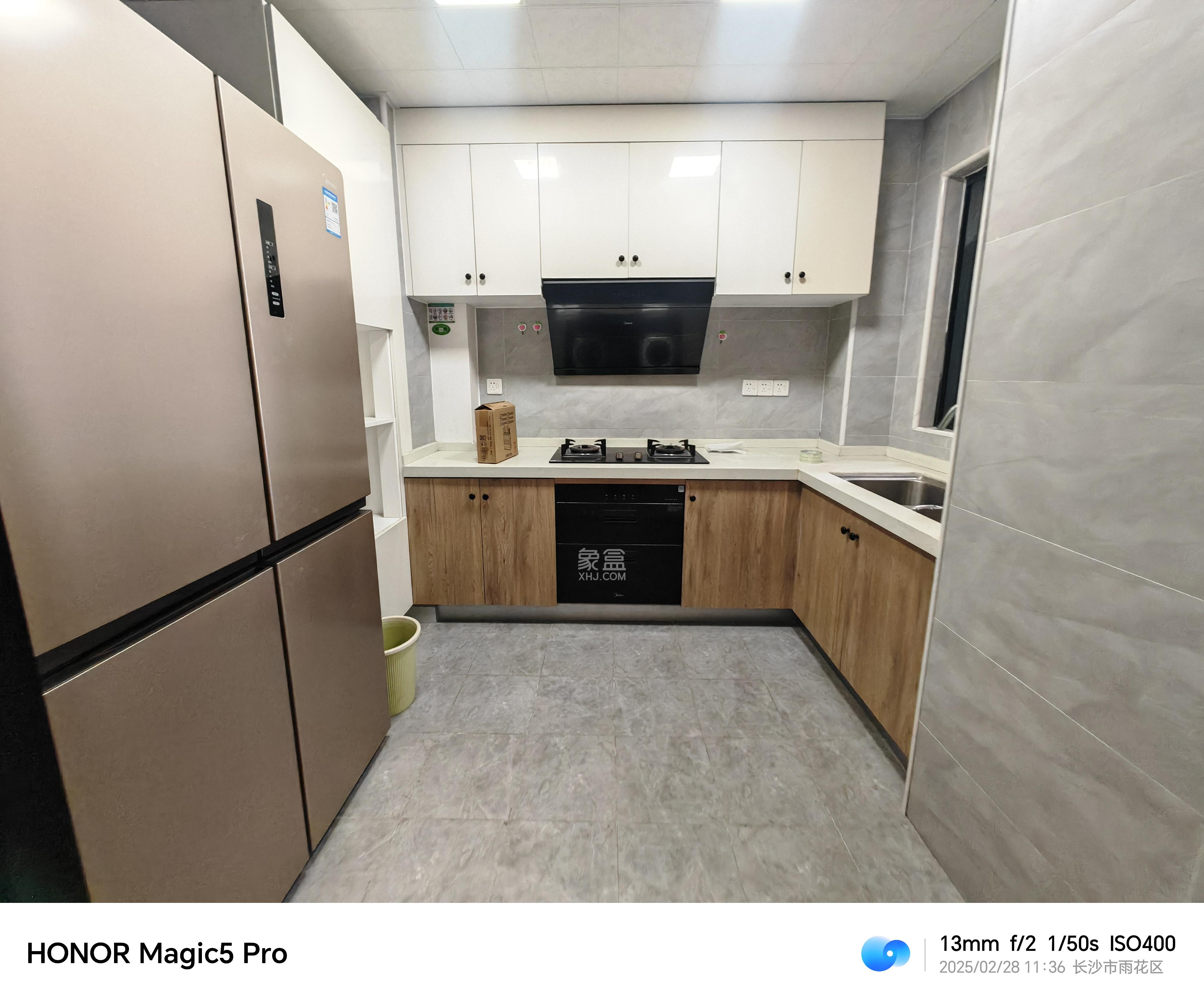 中建嘉和城 3室2厅1卫 2300.0元/月 中建嘉和城 3室2厅1卫 2300.0元/月室内图