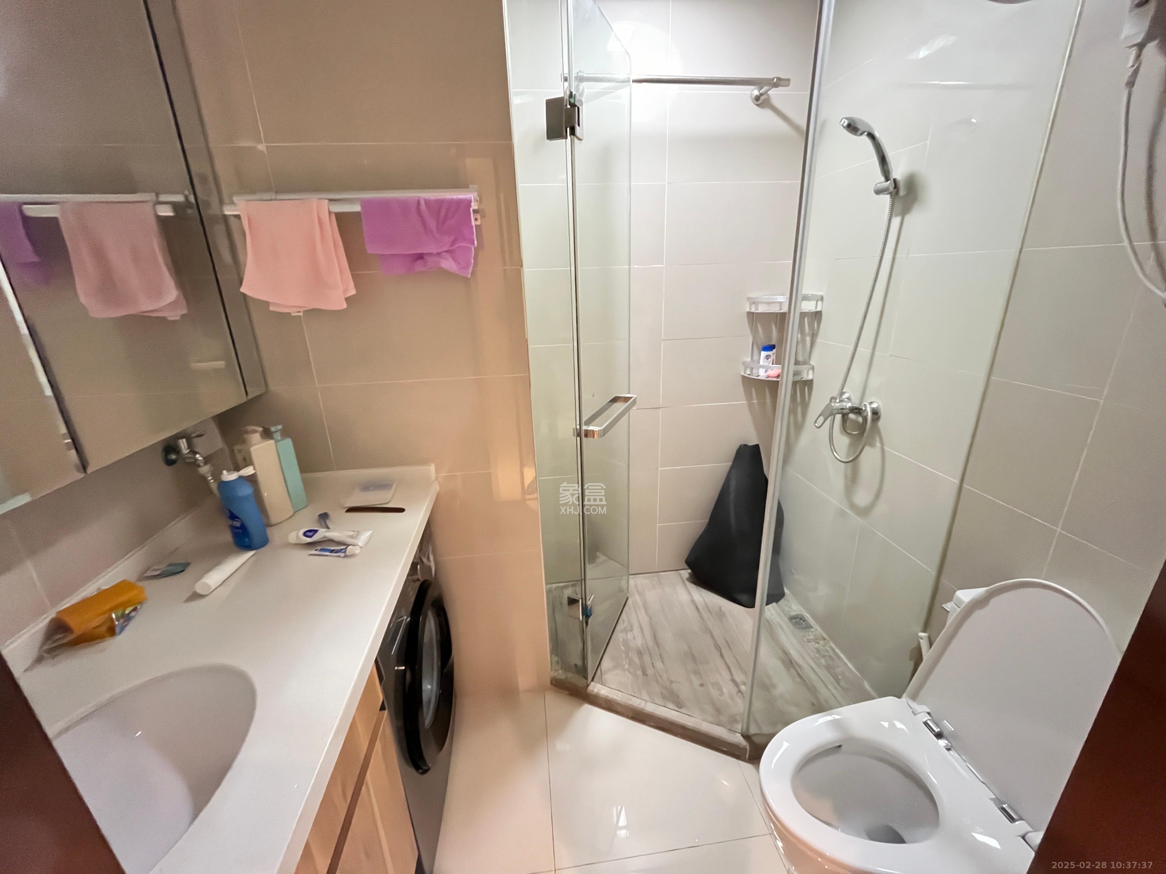 远洋外滩壹号 1室0厅1卫 2000.0元/月 远洋外滩壹号 1室0厅1卫 2000.0元/月室内图