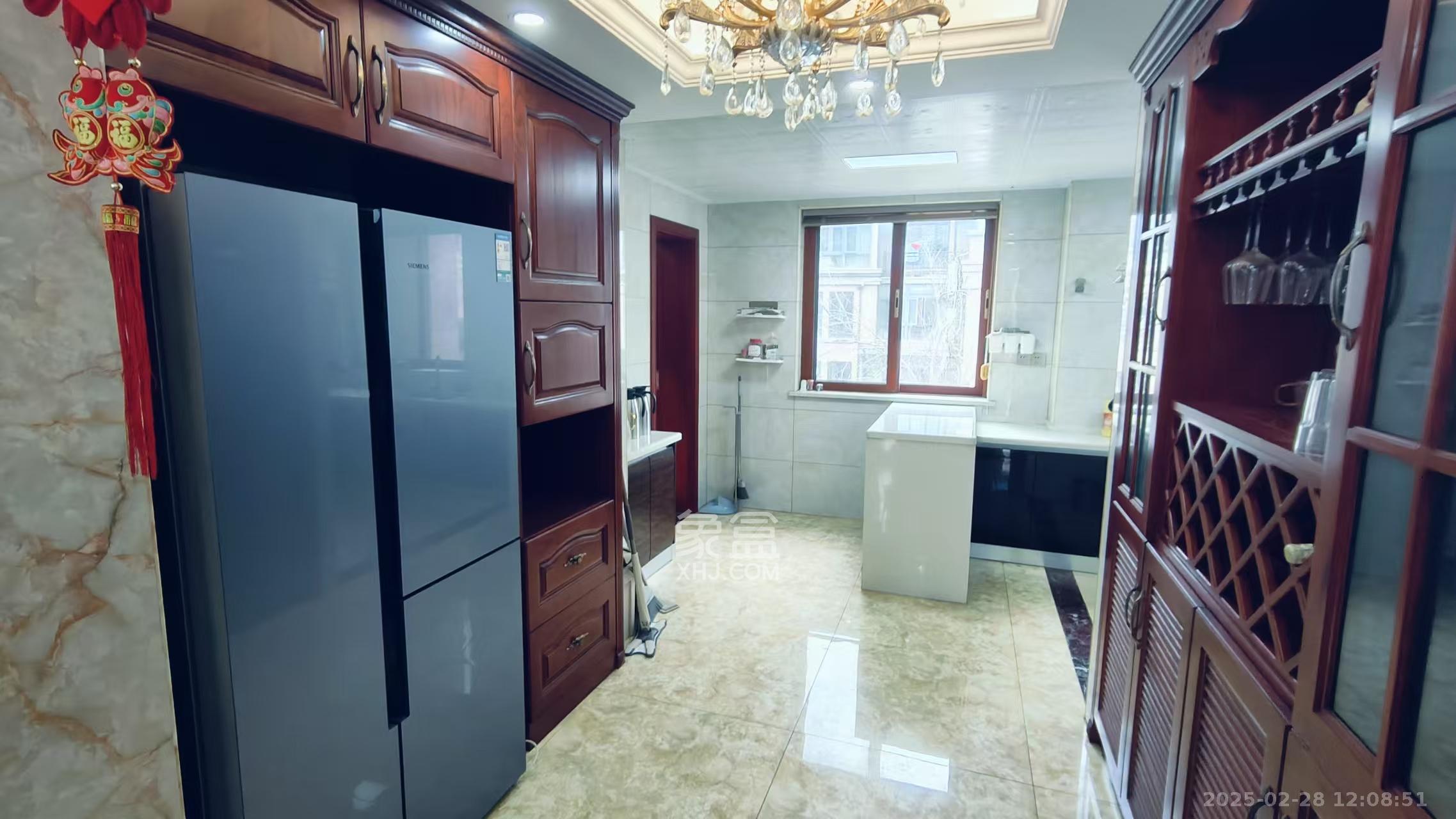 天麓尚层 5室2厅4卫 10000.0元/月 天麓尚层 5室2厅4卫 10000.0元/月室内图