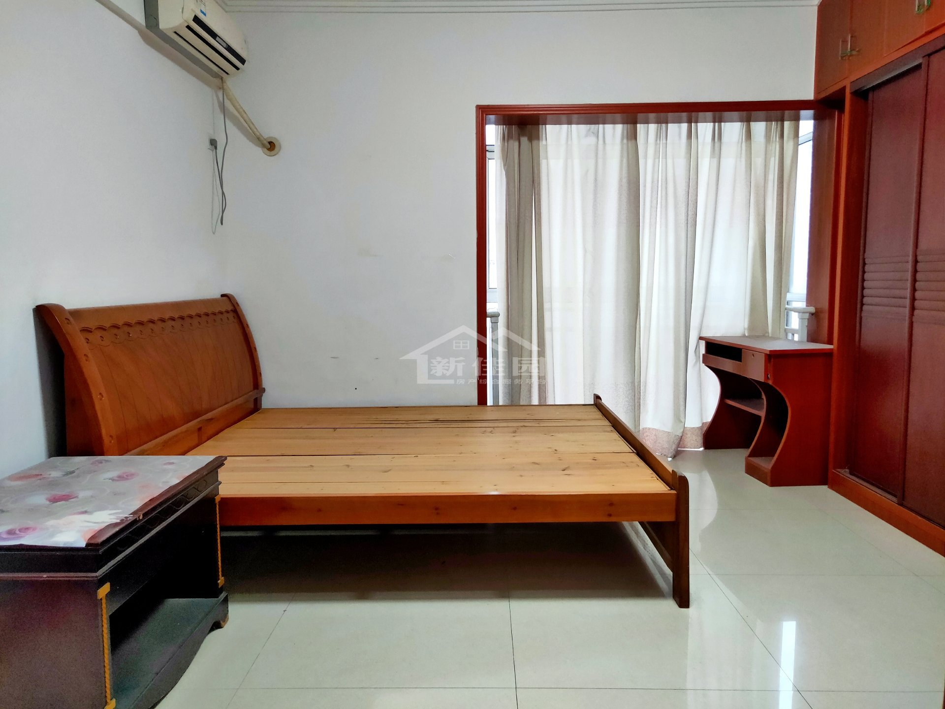 维港十字街  3室2厅2卫    1800.0元/月 维港十字街  3室2厅2卫    1800.0元/月室内图