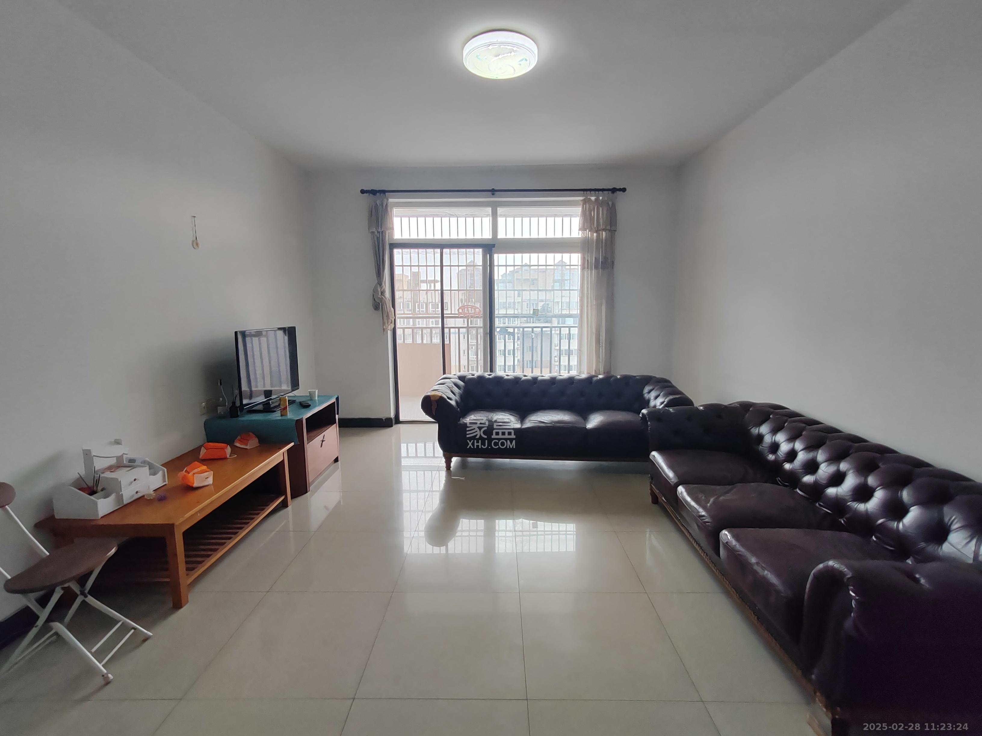 筑梦园 3室2厅2卫 2000.0元/月 筑梦园 3室2厅2卫 2000.0元/月室内图