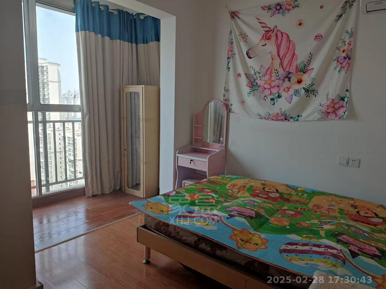 康馨佳园 3室2厅1卫 1800.0元/月 康馨佳园 3室2厅1卫 1800.0元/月室内图