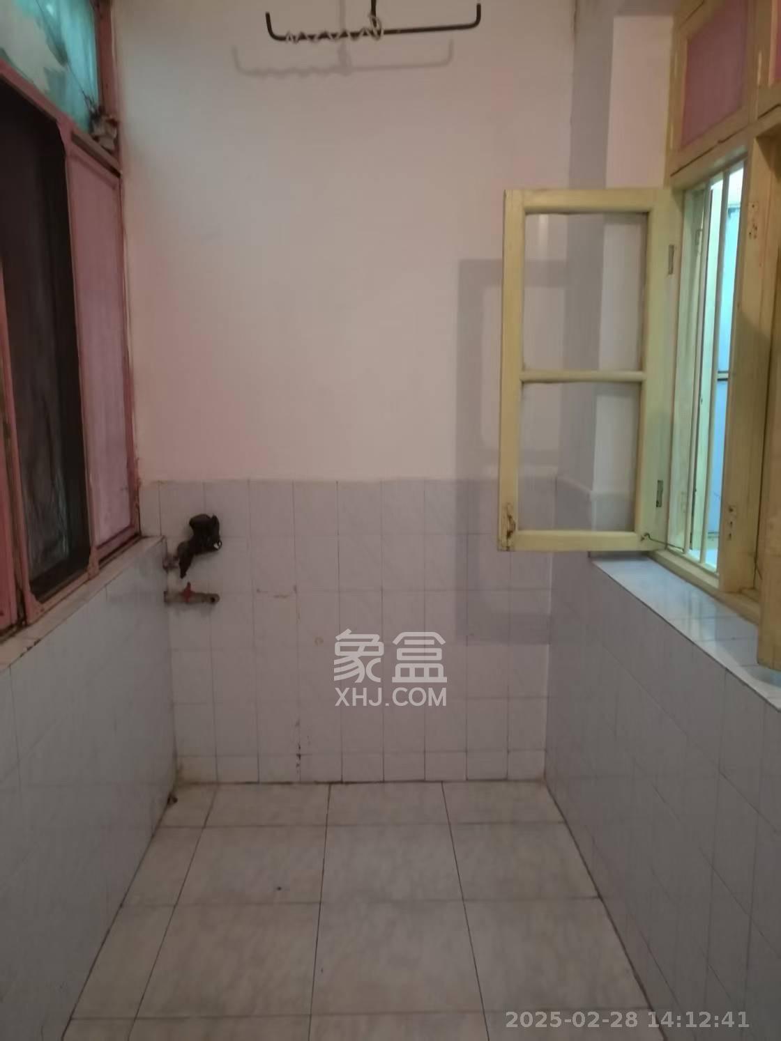 人民新村 2室2厅1卫 2000.0元/月 人民新村 2室2厅1卫 2000.0元/月室内图