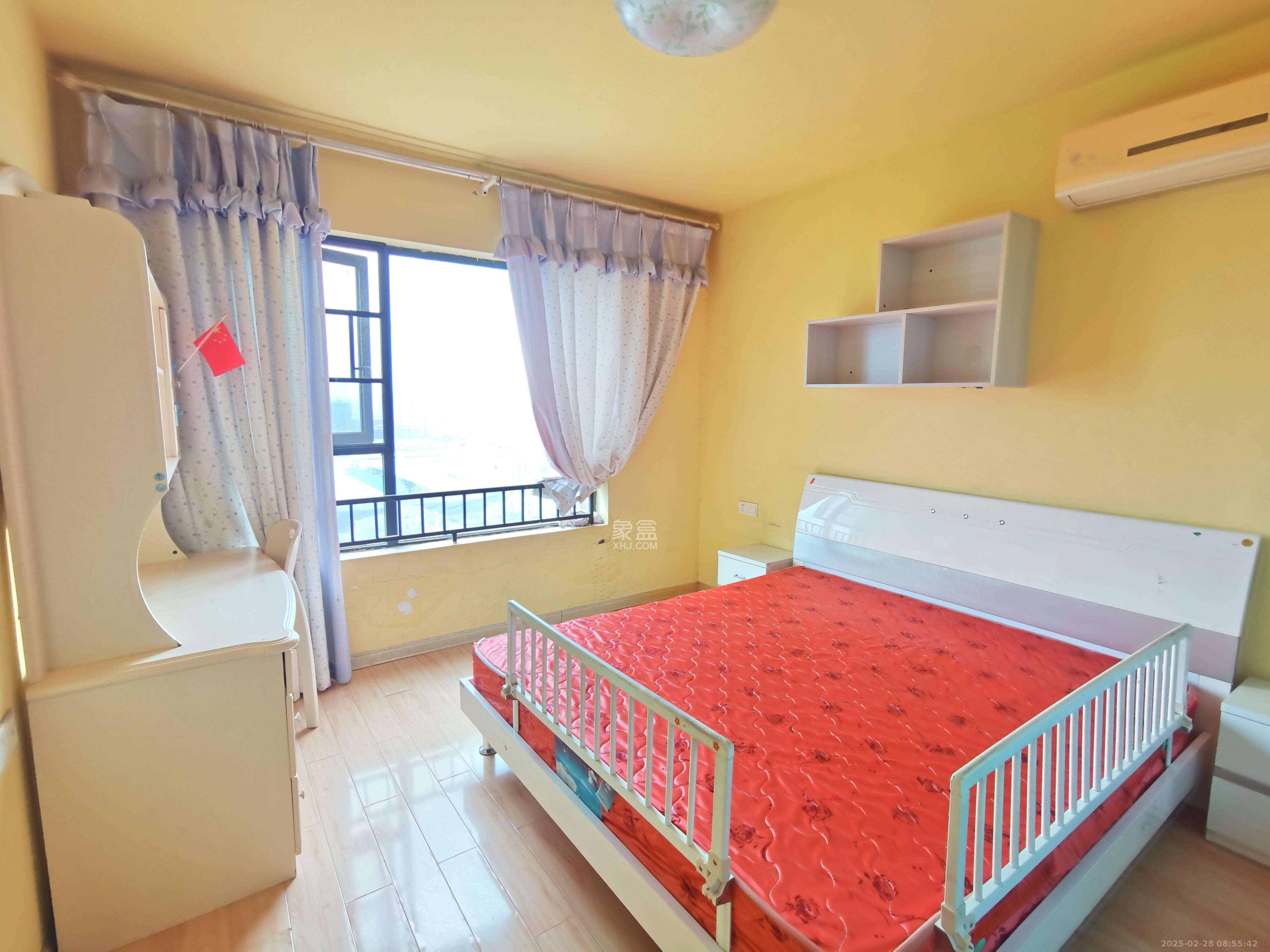 三一街区  3室2厅1卫   1500.00元/月室内图