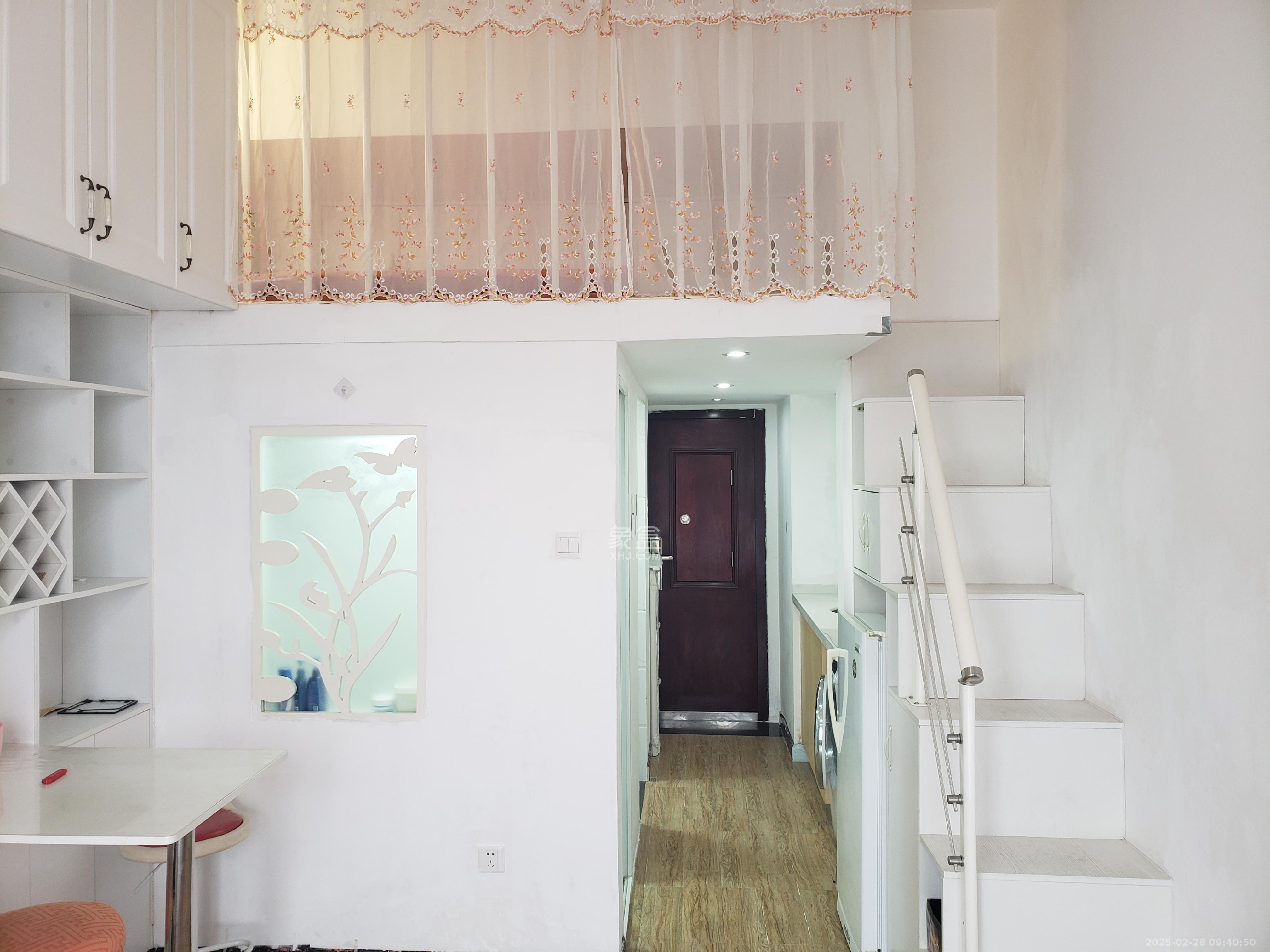 叠彩兰亭 1室1厅1卫 1500.0元/月 叠彩兰亭 1室1厅1卫 1500.0元/月室内图