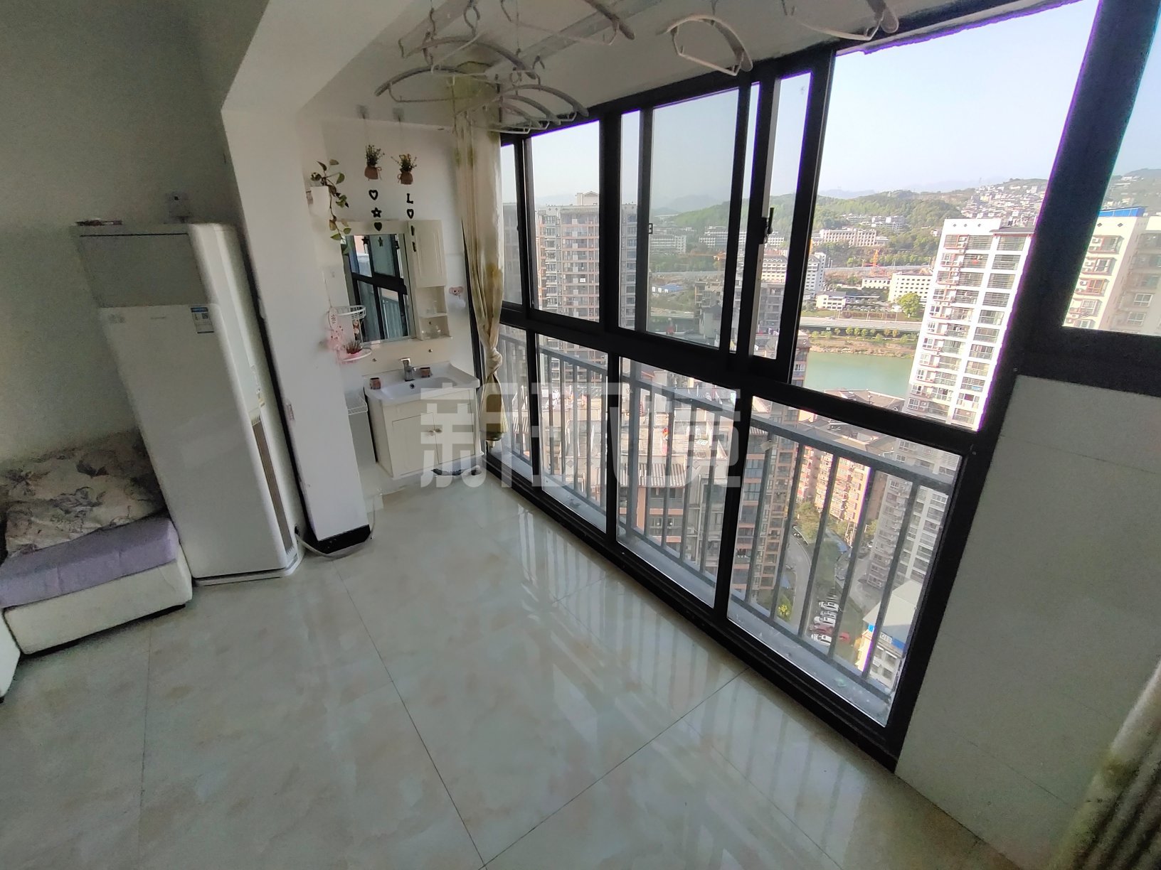 高盛澧园一二期 2室2厅2卫 1500.0元/月 高盛澧园一二期 2室2厅2卫 1500.0元/月室内图