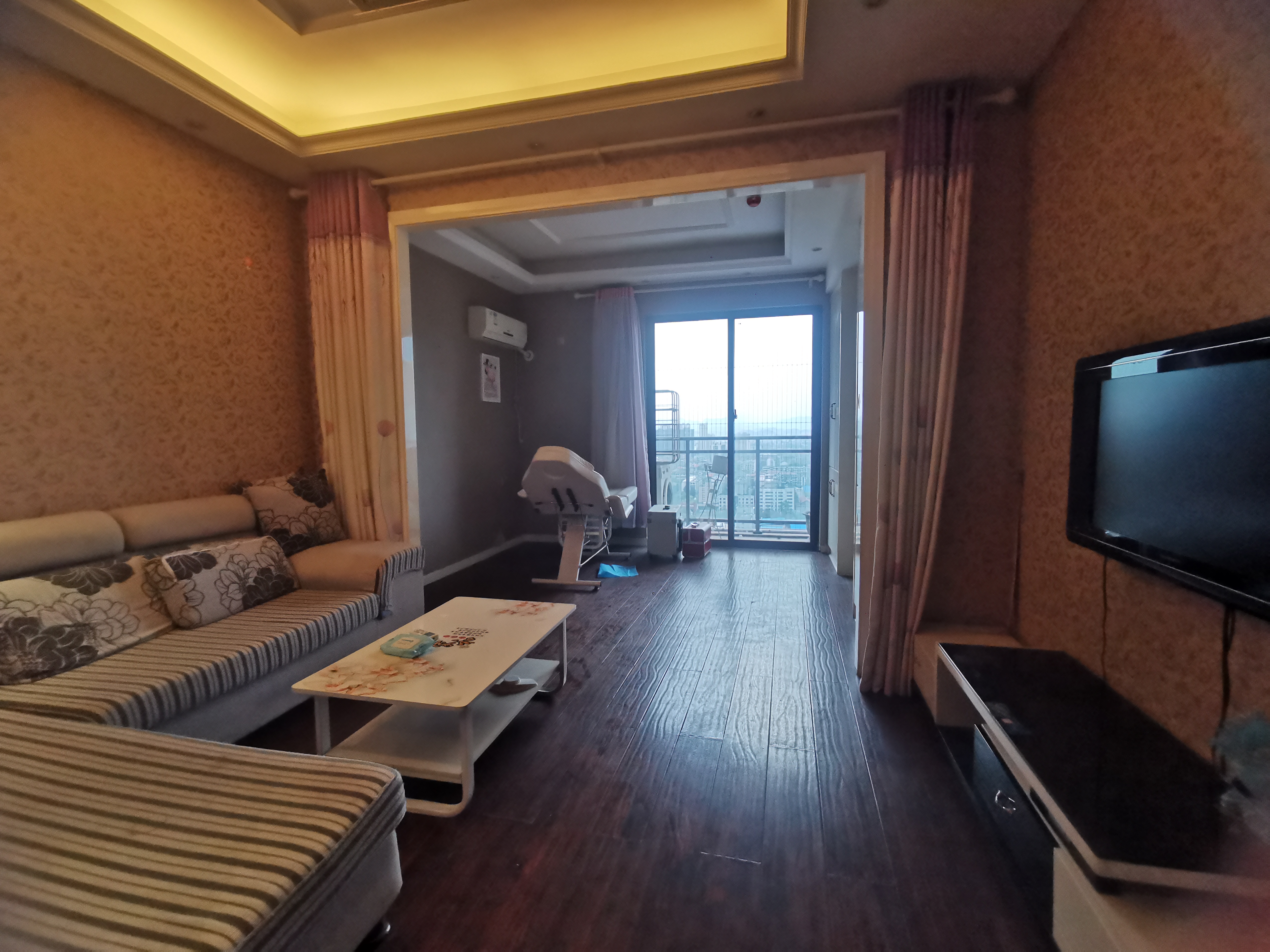 万豪城市花园 1室1厅1卫 1300.0元/月 万豪城市花园 1室1厅1卫 1300.0元/月室内图