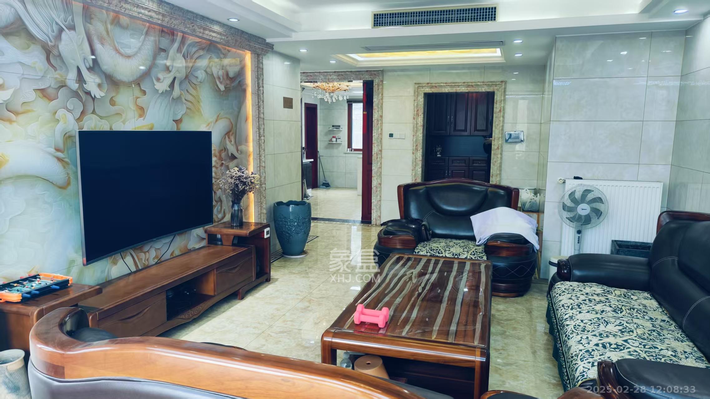 天麓尚层 5室2厅4卫 10000.0元/月 天麓尚层 5室2厅4卫 10000.0元/月室内图