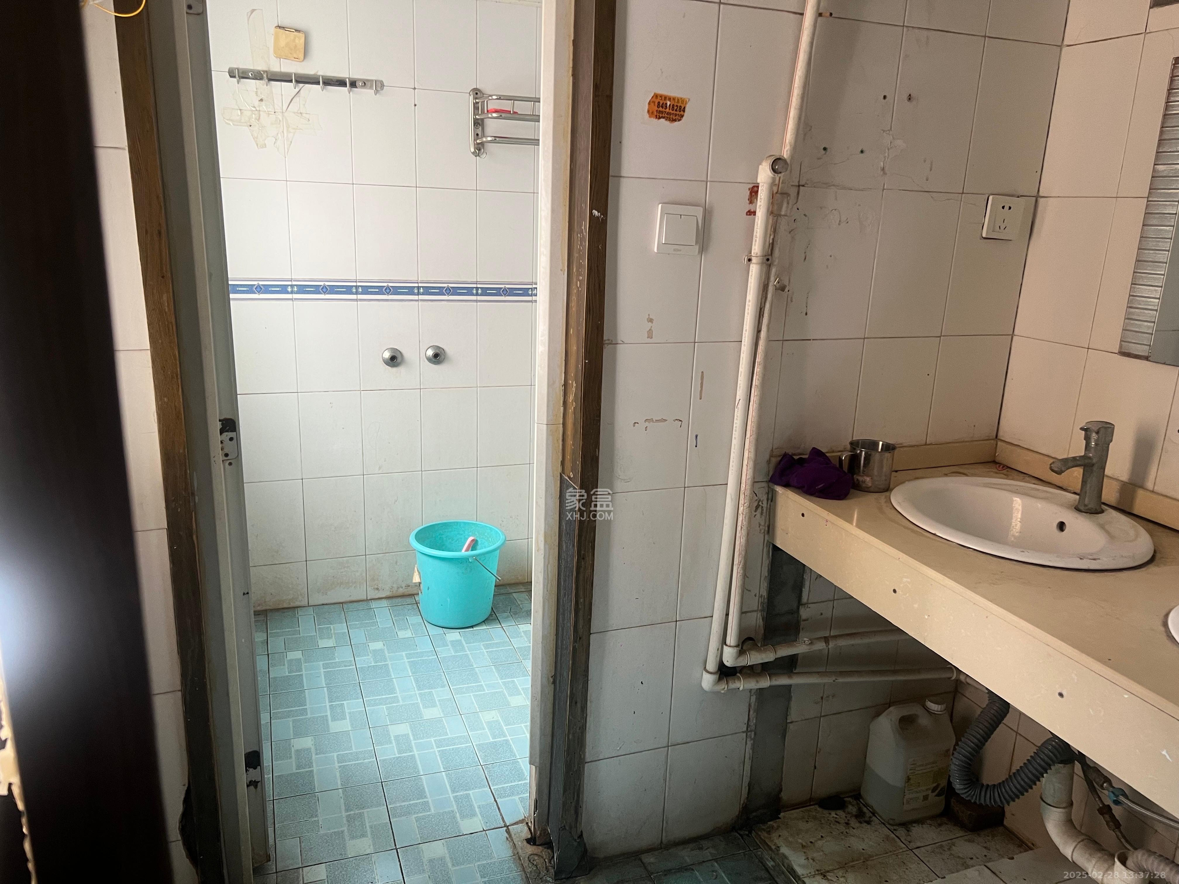 新世界商贸城 3室2厅2卫 4000.0元/月 新世界商贸城 3室2厅2卫 4000.0元/月室内图