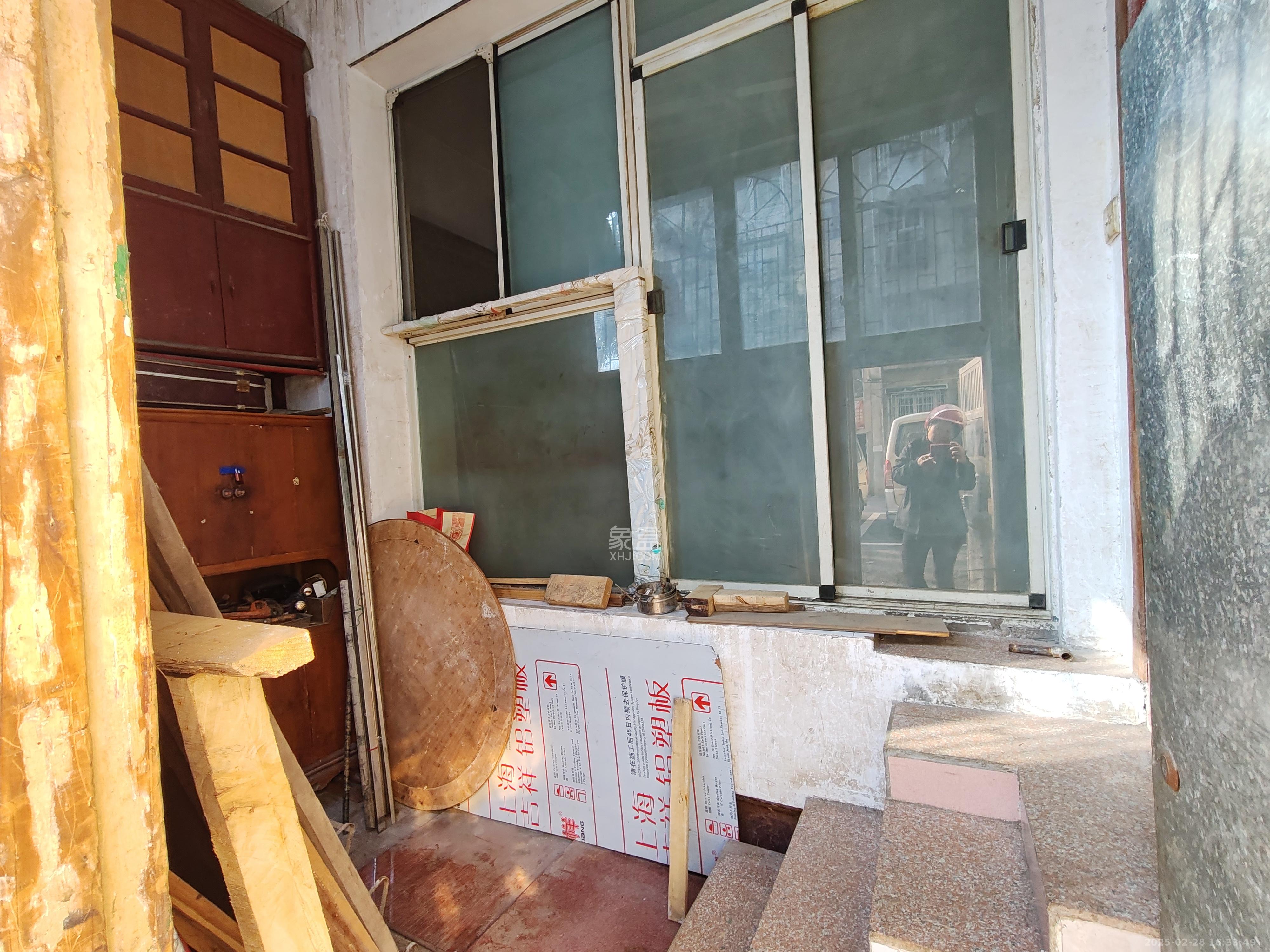 狮子山一片  2室1厅1卫   1400.00元/月室内图