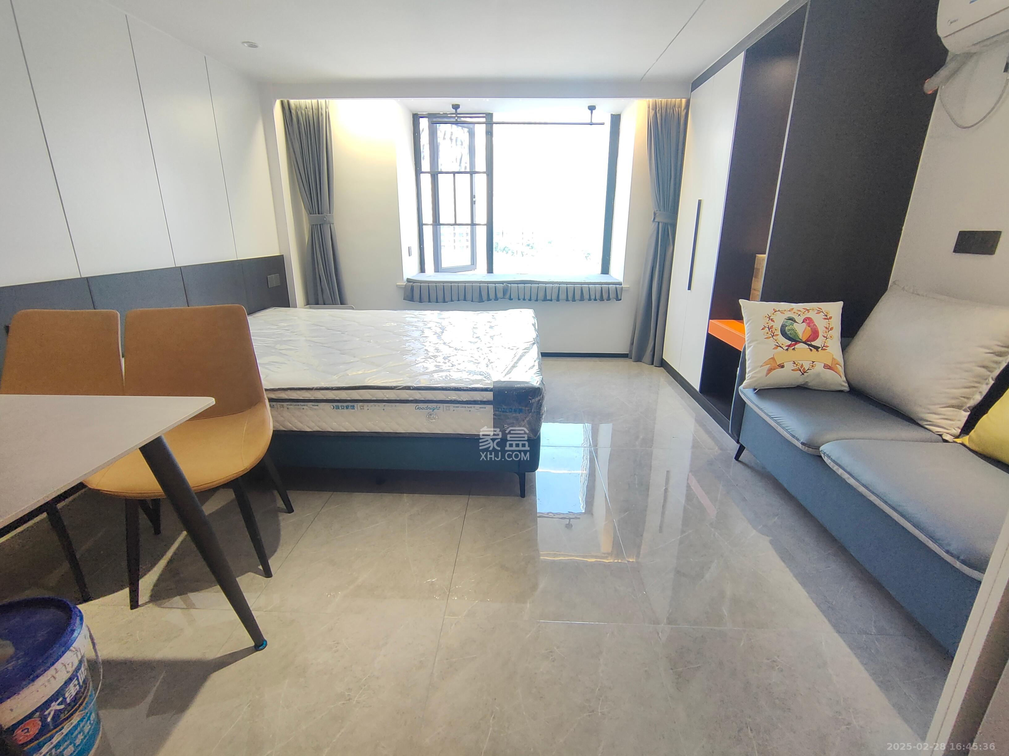 龙湖新壹城 1室0厅1卫 1500.0元/月 龙湖新壹城 1室0厅1卫 1500.0元/月室内图