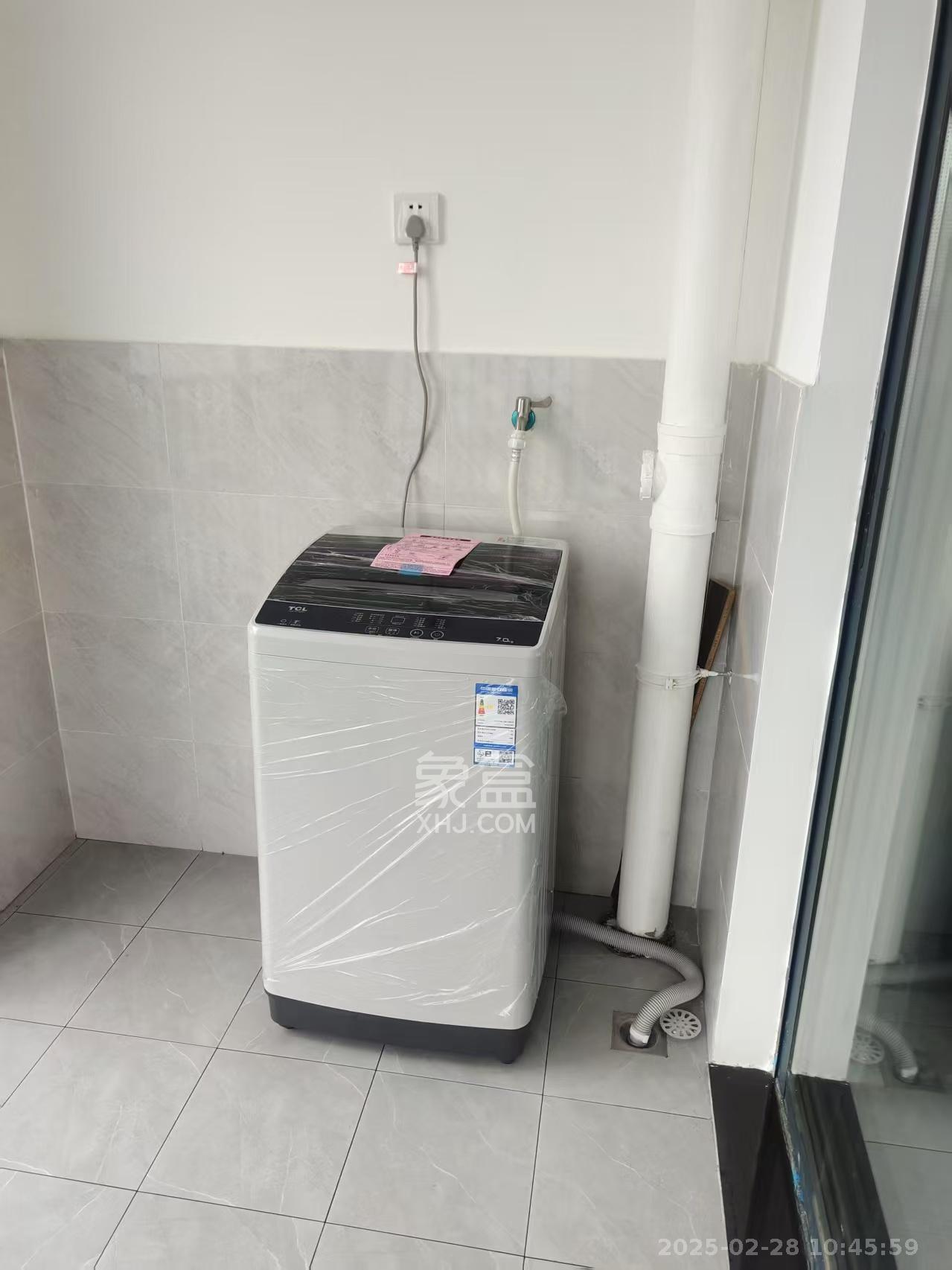 中建嘉和城  3室2厅2卫    2200.0元/月 中建嘉和城  3室2厅2卫    2200.0元/月室内图