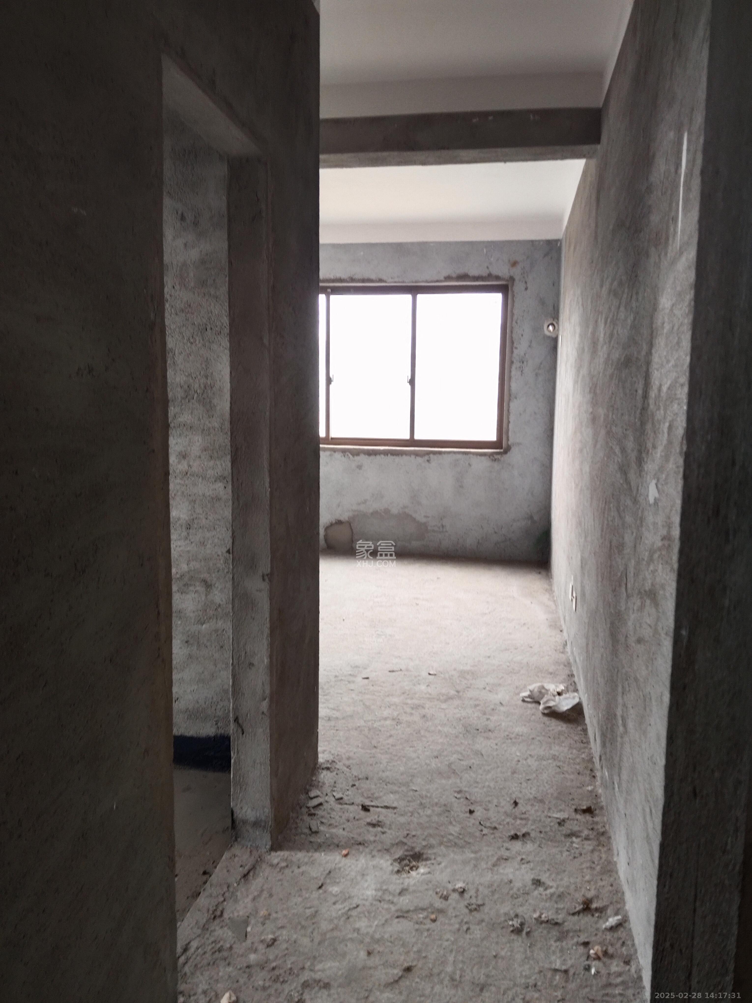 四季星城  3室2厅2卫    1200.0元/月 四季星城  3室2厅2卫    1200.0元/月