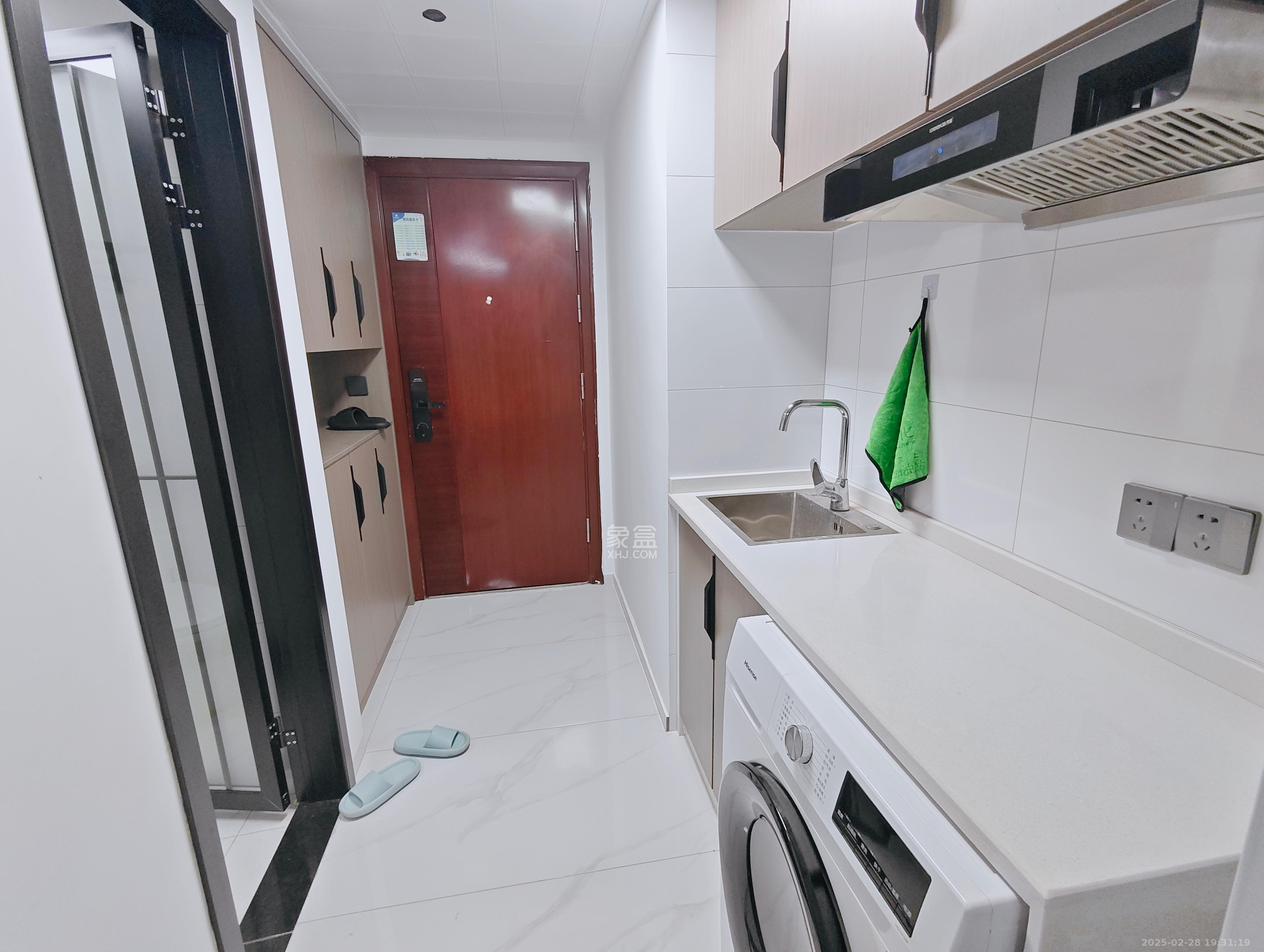 碧桂园城市之光 1室0厅1卫 1600.0元/月 碧桂园城市之光 1室0厅1卫 1600.0元/月室内图