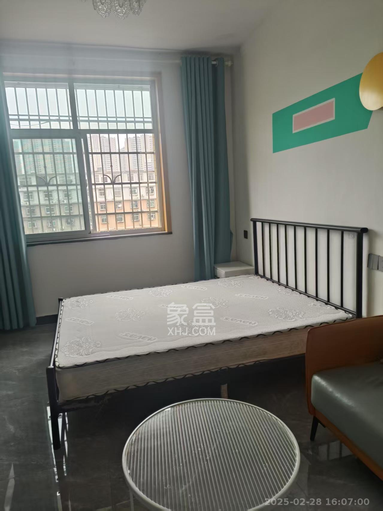 松雅安置小区 1室1厅1卫 950.0元/月 松雅安置小区 1室1厅1卫 950.0元/月室内图