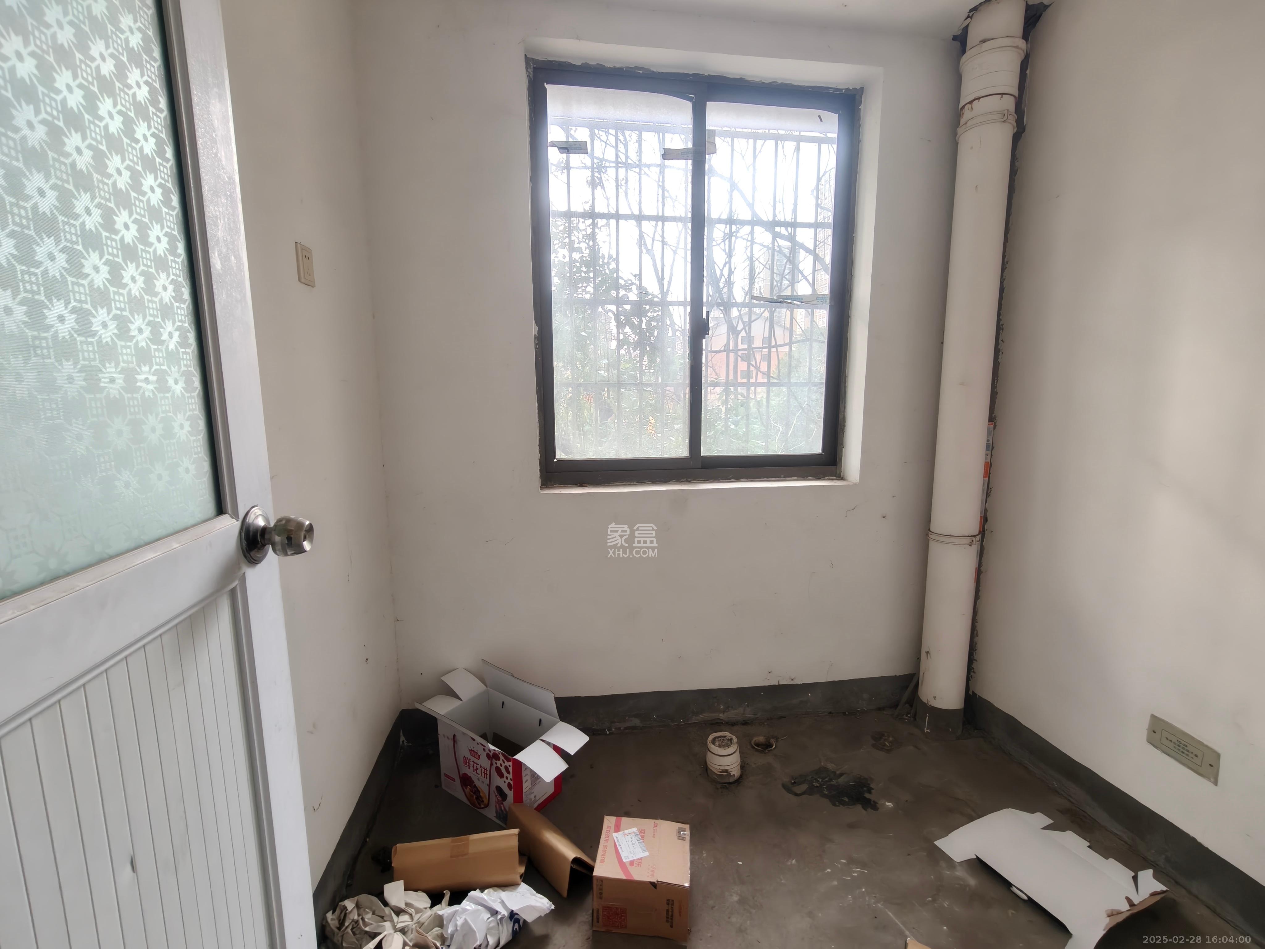 方略潇邦 4室2厅2卫 1500.0元/月 方略潇邦 4室2厅2卫 1500.0元/月室内图