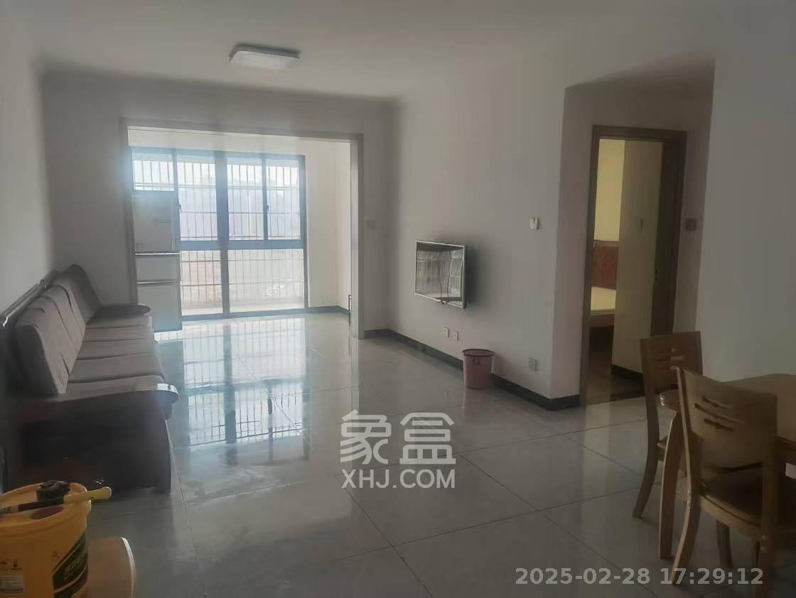 水渡家园  2室2厅1卫   1700.00元/月