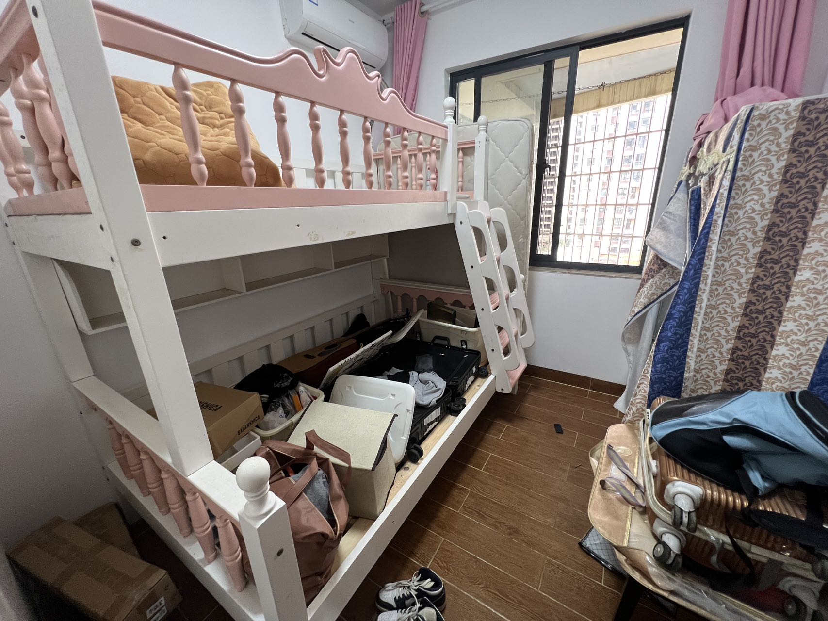 新城吾悦广场  3室2厅2卫   168.00万室内图
