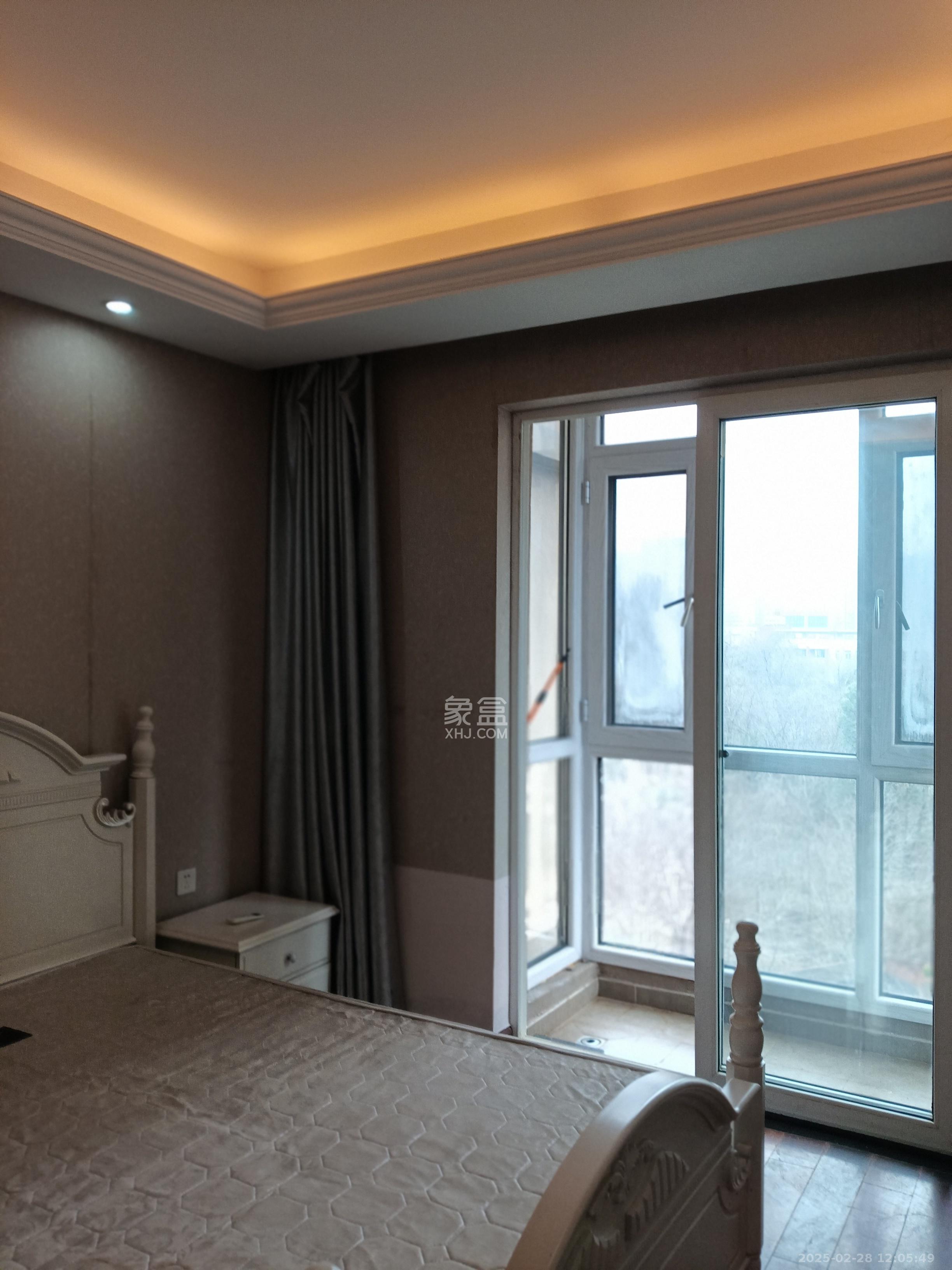 郡原居里 3室2厅1卫 2200.0元/月 郡原居里 3室2厅1卫 2200.0元/月室内图