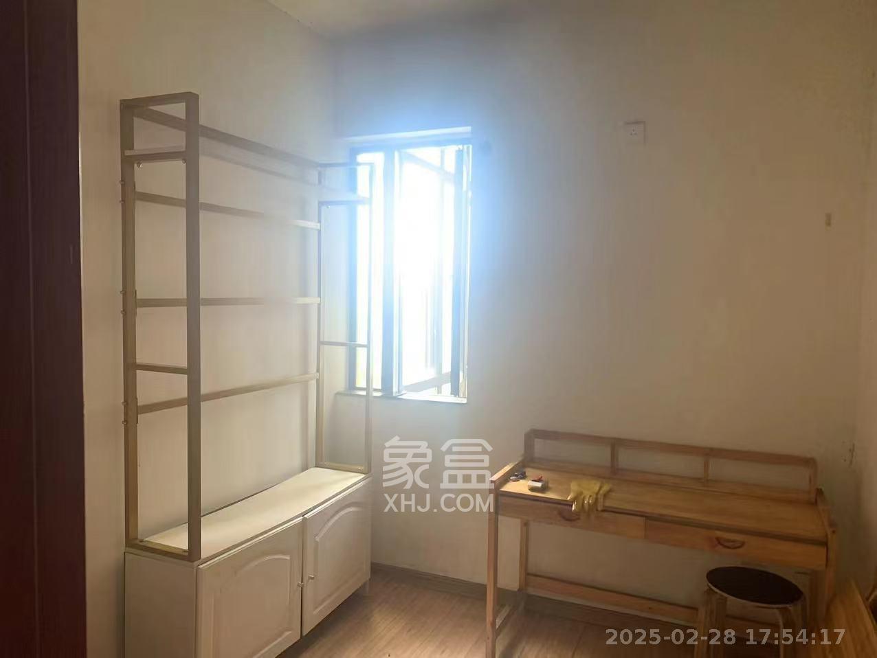 深业睿城  3室2厅1卫   1650.00元/月室内图