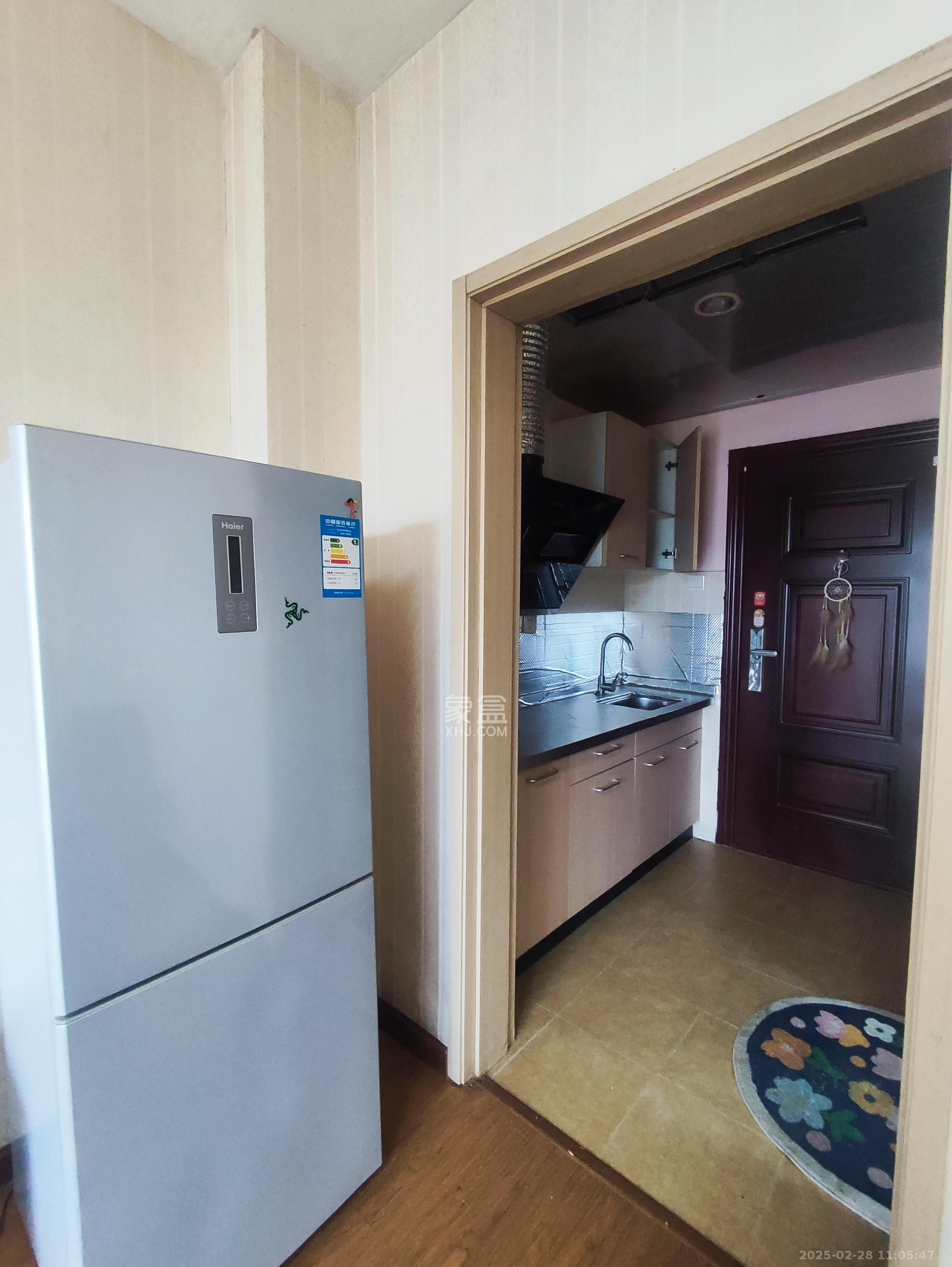 花漾年华(桂花园) 1室1厅1卫 1200.0元/月 花漾年华(桂花园) 1室1厅1卫 1200.0元/月室内图