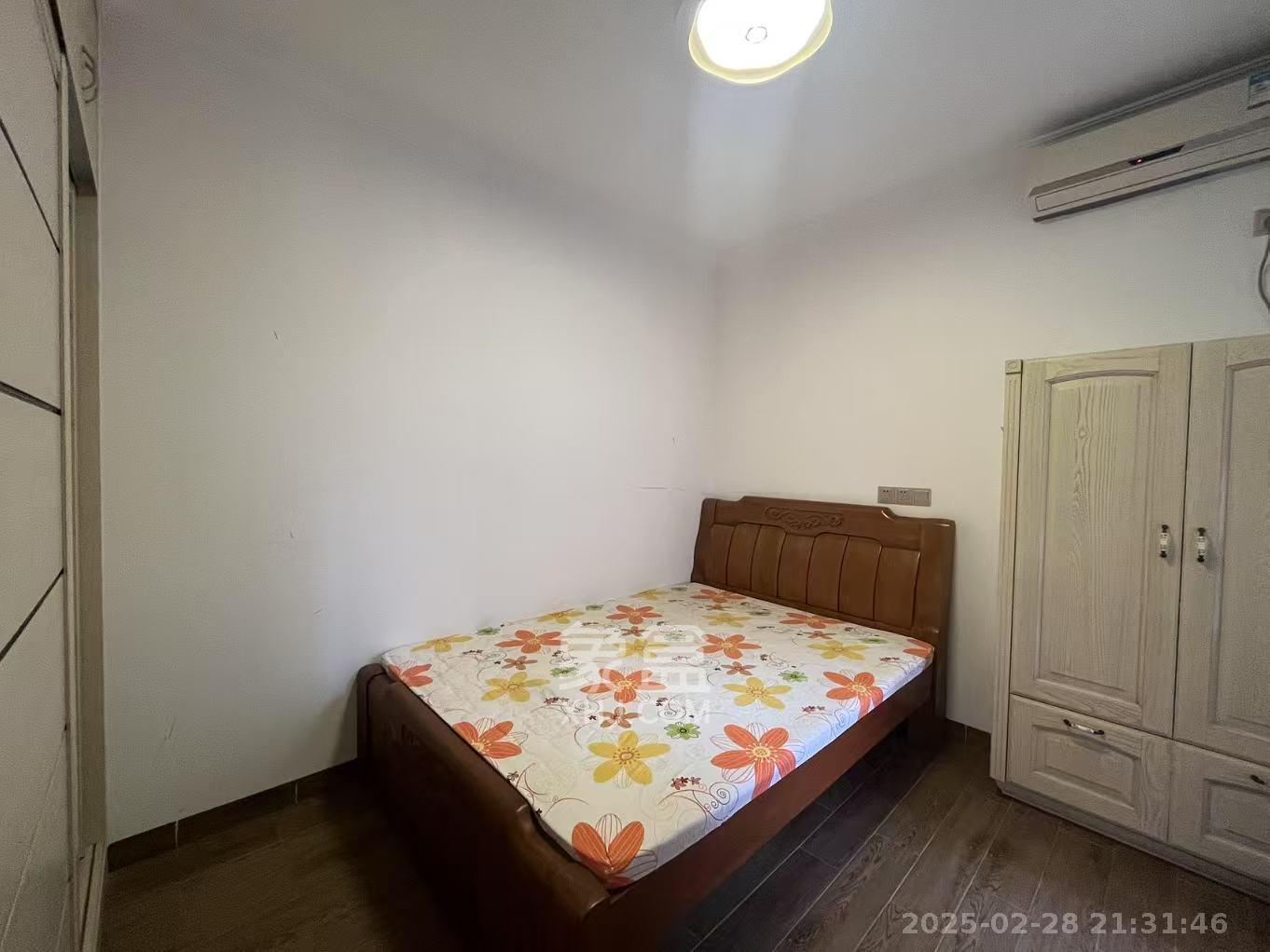 怡海星城 3室2厅1卫 2400.0元/月 怡海星城 3室2厅1卫 2400.0元/月室内图