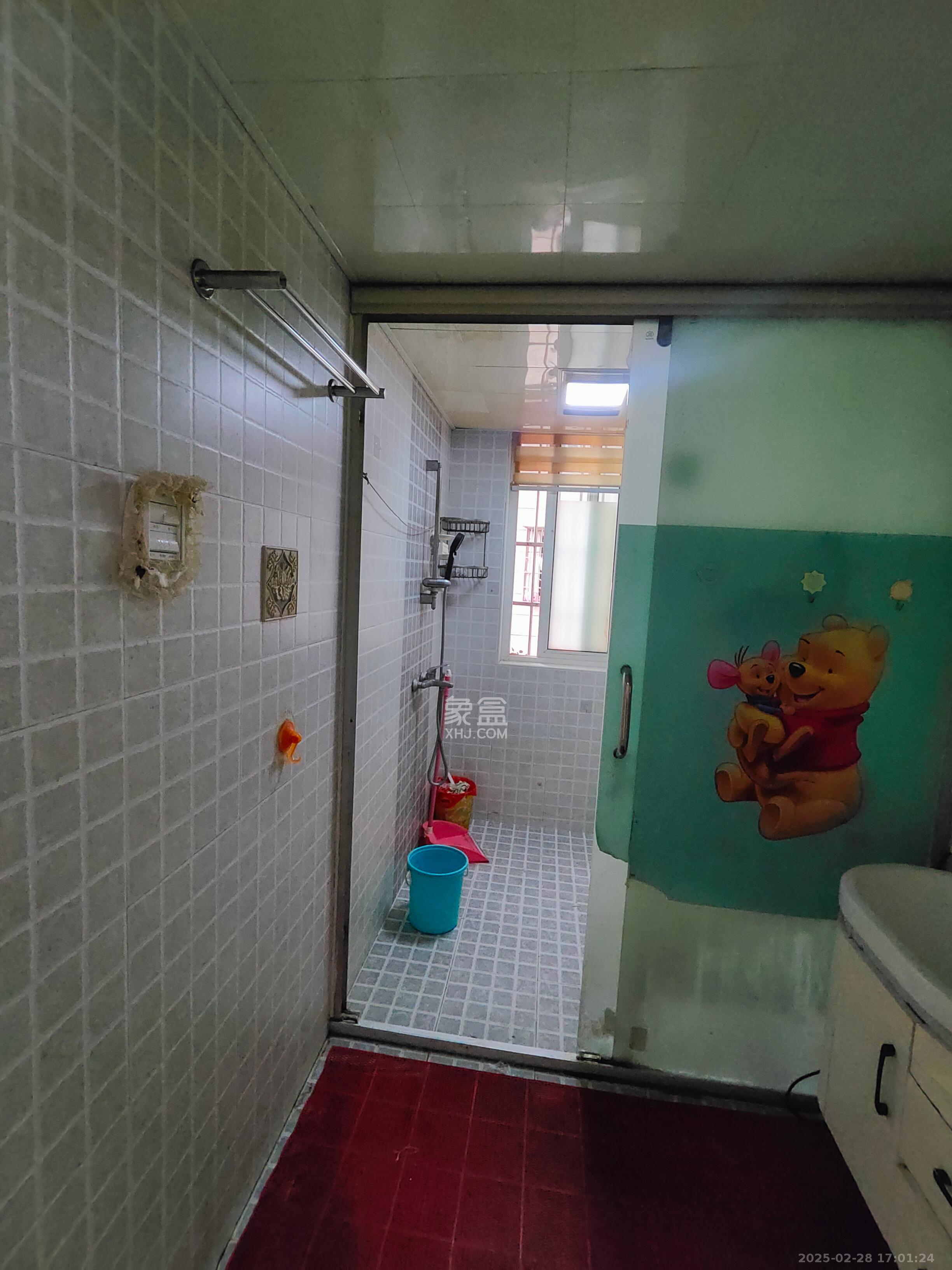 未来蜂巢  3室2厅1卫   1600.00元/月室内图