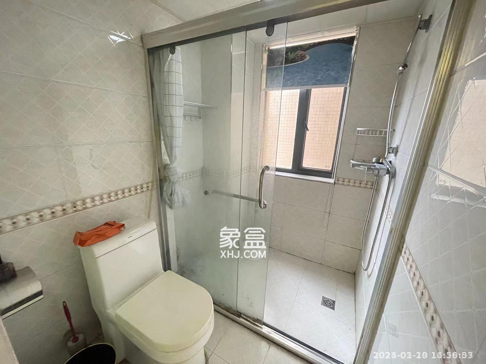 剑桥名门  2室2厅1卫    2400.0元/月室内图