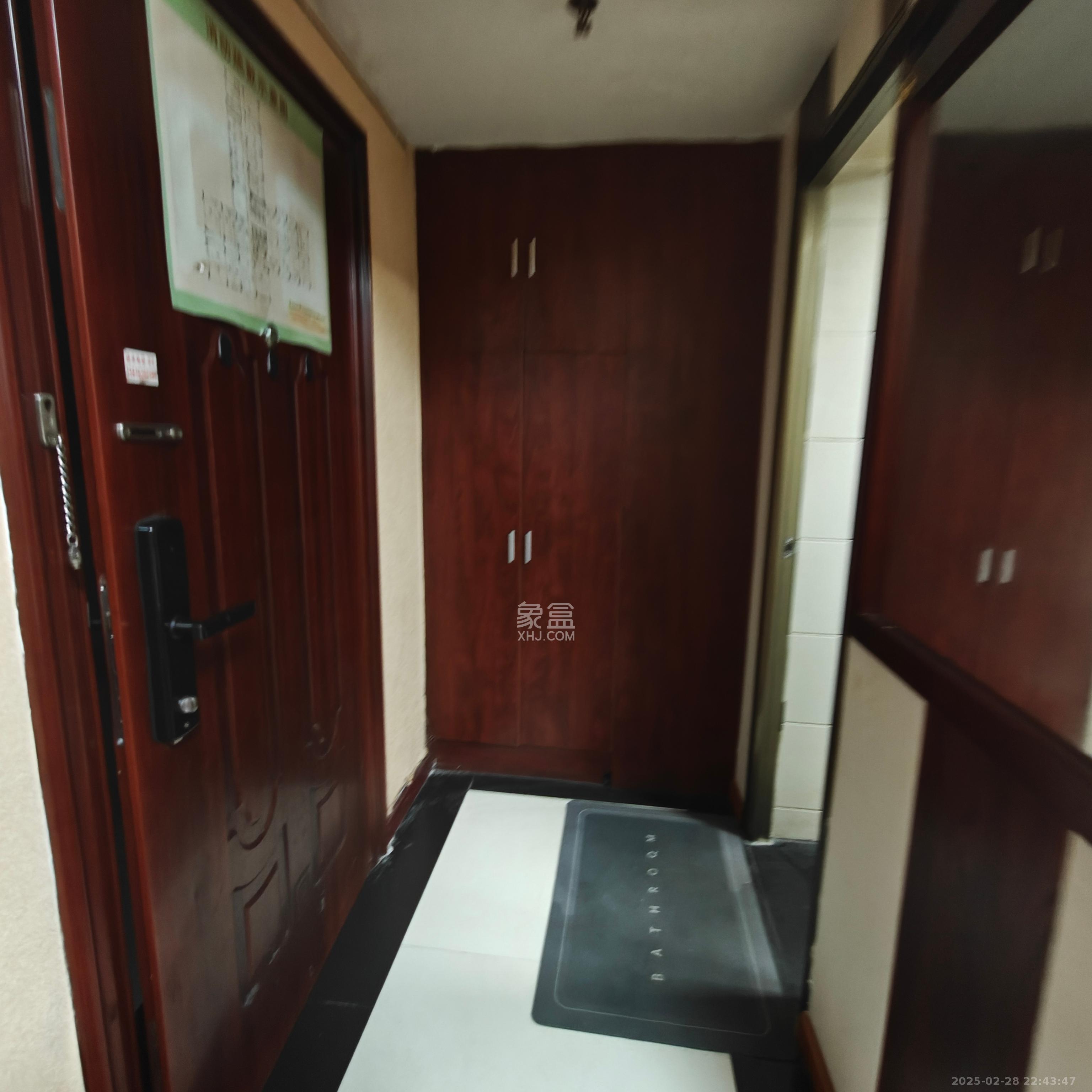 名富公寓  1室1厅1卫   900.00元/月室内图