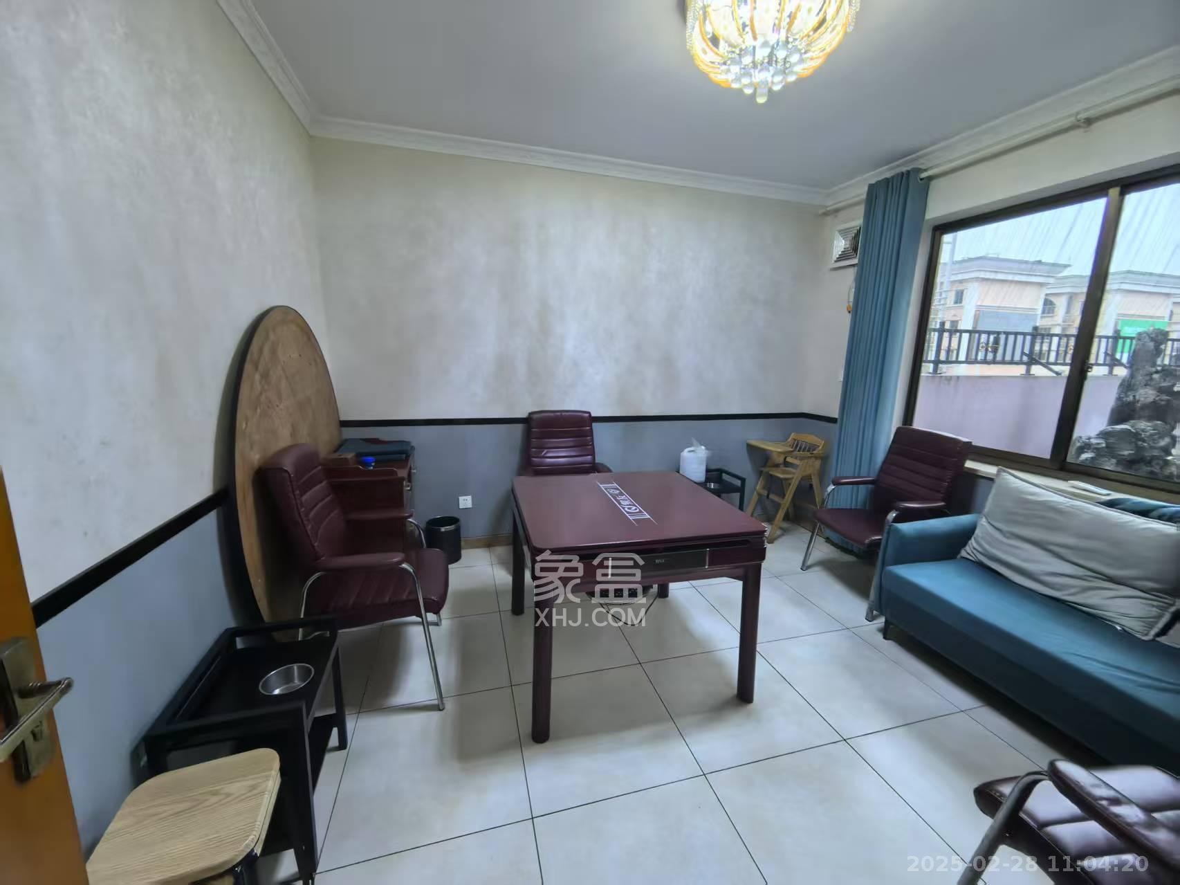 马王堆陶瓷建材新城 3室2厅1卫 4000.0元/月 马王堆陶瓷建材新城 3室2厅1卫 4000.0元/月室内图