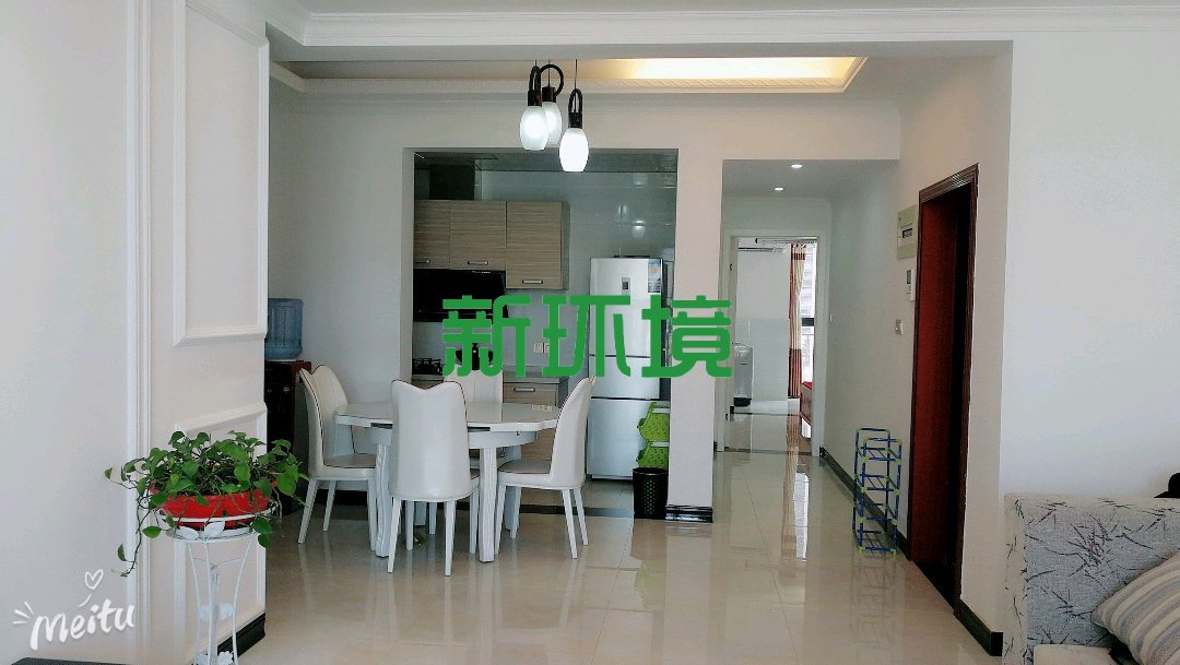 山水印象 3室2厅2卫 2200.0元/月 山水印象 3室2厅2卫 2200.0元/月室内图