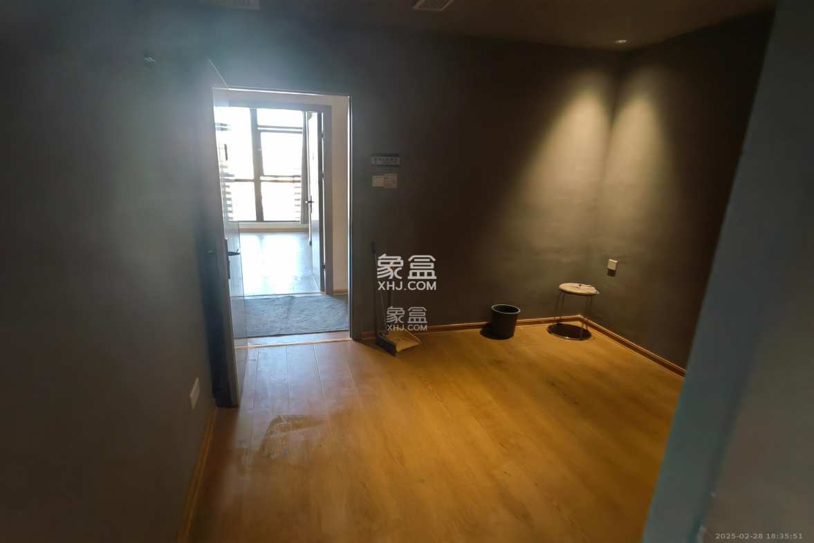 乐尚城 1室0厅0卫 6500.0元/月 乐尚城 1室0厅0卫 6500.0元/月室内图